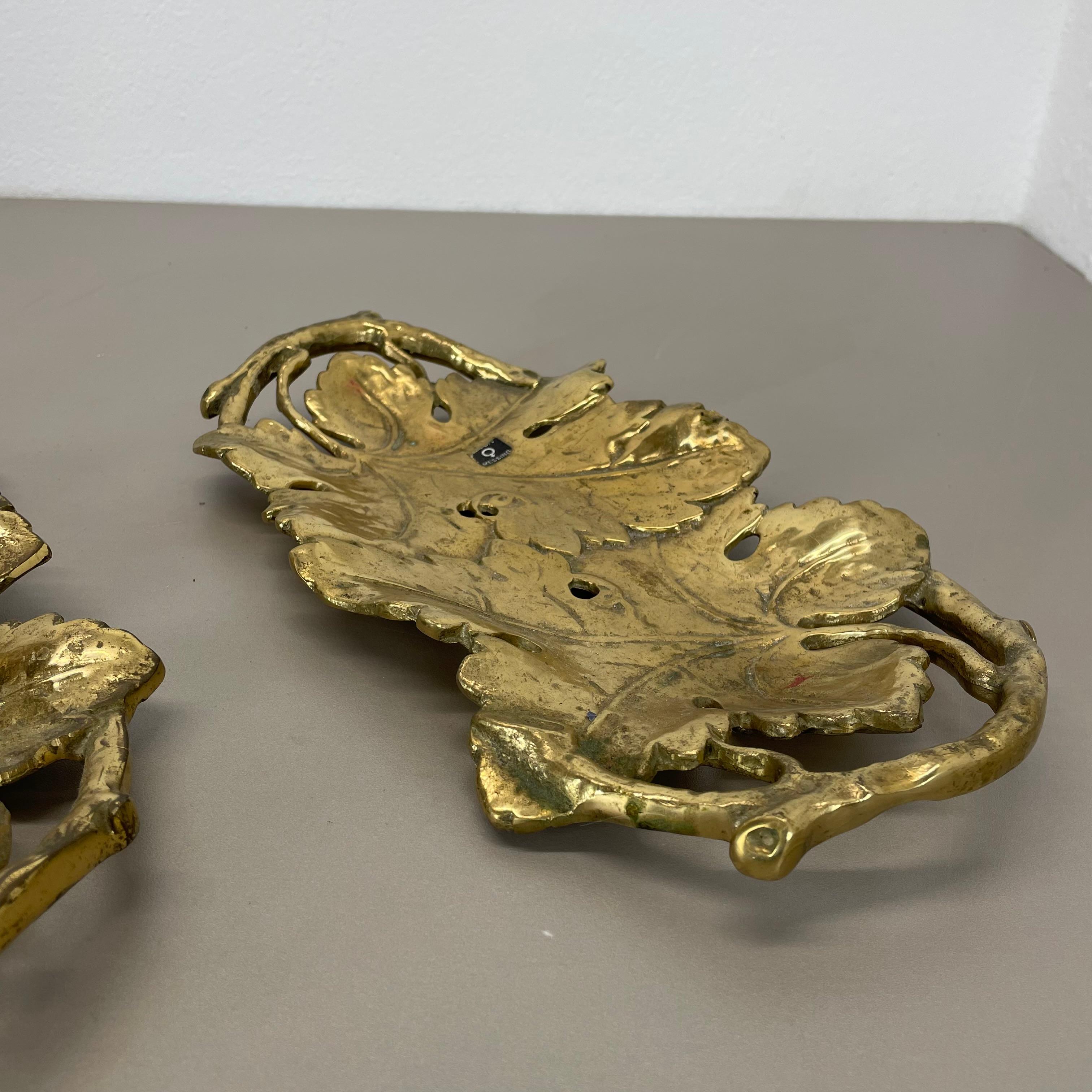 1 di 2 Grandi elementi a conchiglia in ottone da 34 cm Auböck Hagenauer, Germania, anni '70 in vendita 7