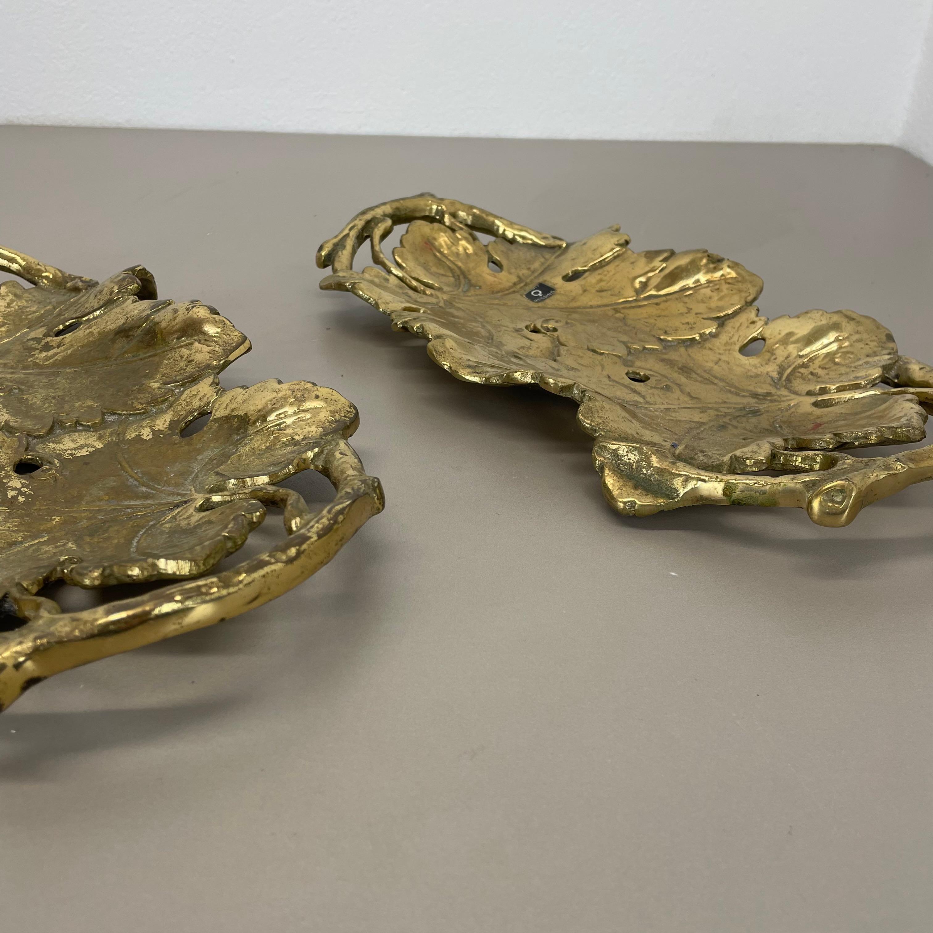1 di 2 Grandi elementi a conchiglia in ottone da 34 cm Auböck Hagenauer, Germania, anni '70 in vendita 8