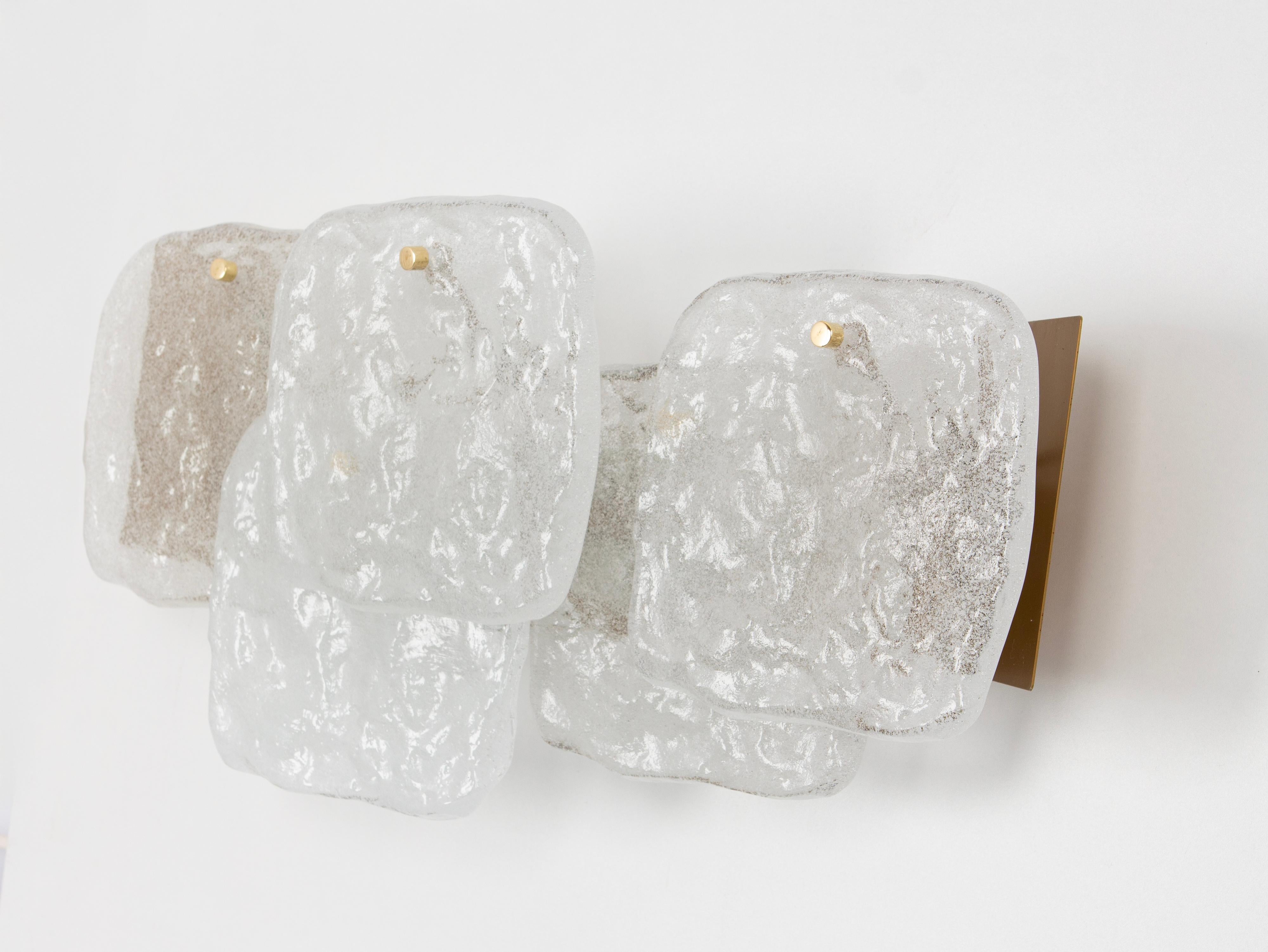 Mid-20th Century 1 of 2 Large Brass Kalmar Wall Lights Murano Glass by Kalmar, Austria, 1960s For Sale