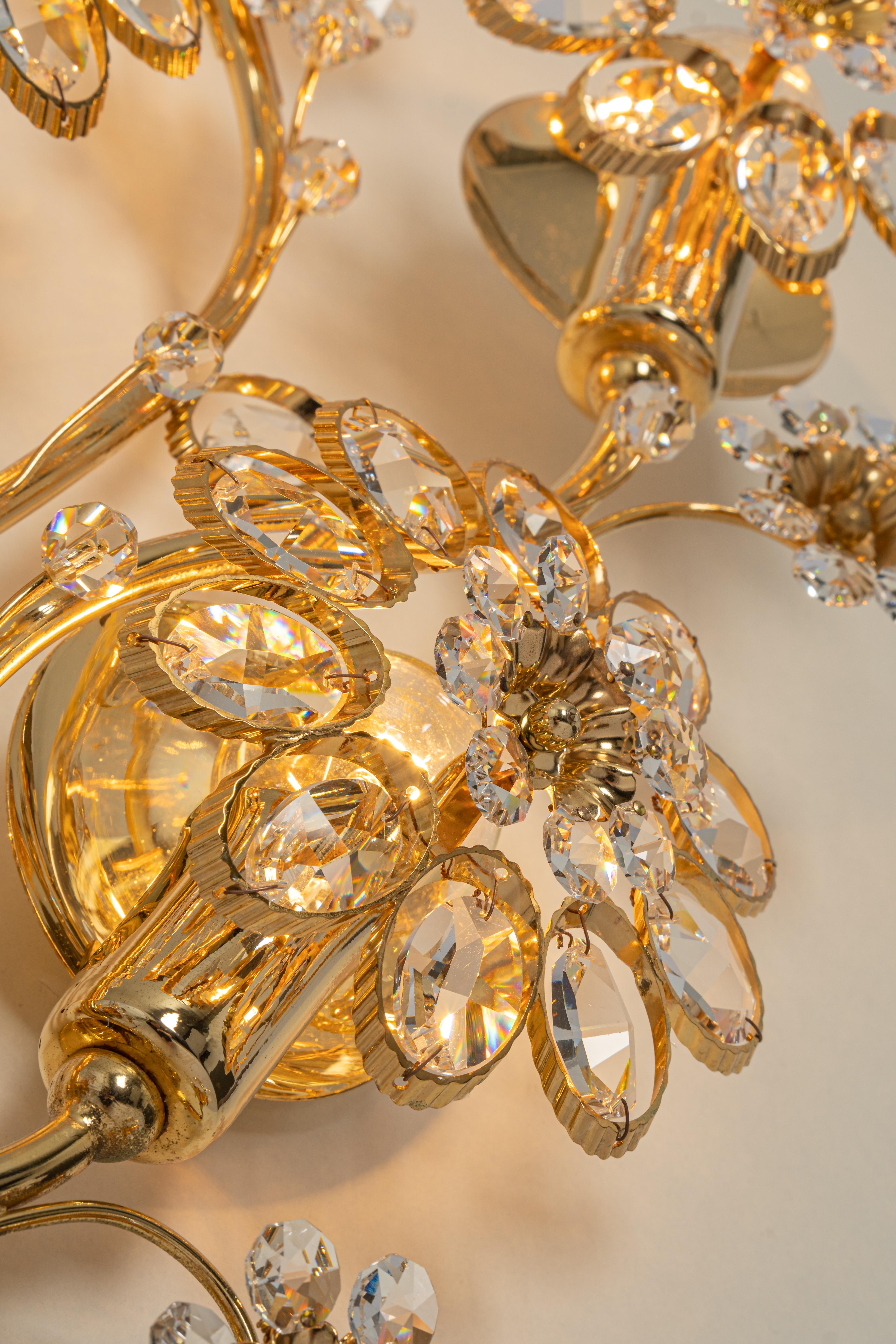 Mid-Century Modern 1 of 2 Large Gilt Brass Flower Shape Wall Lights by Palwa, Germany, 1970s For Sale