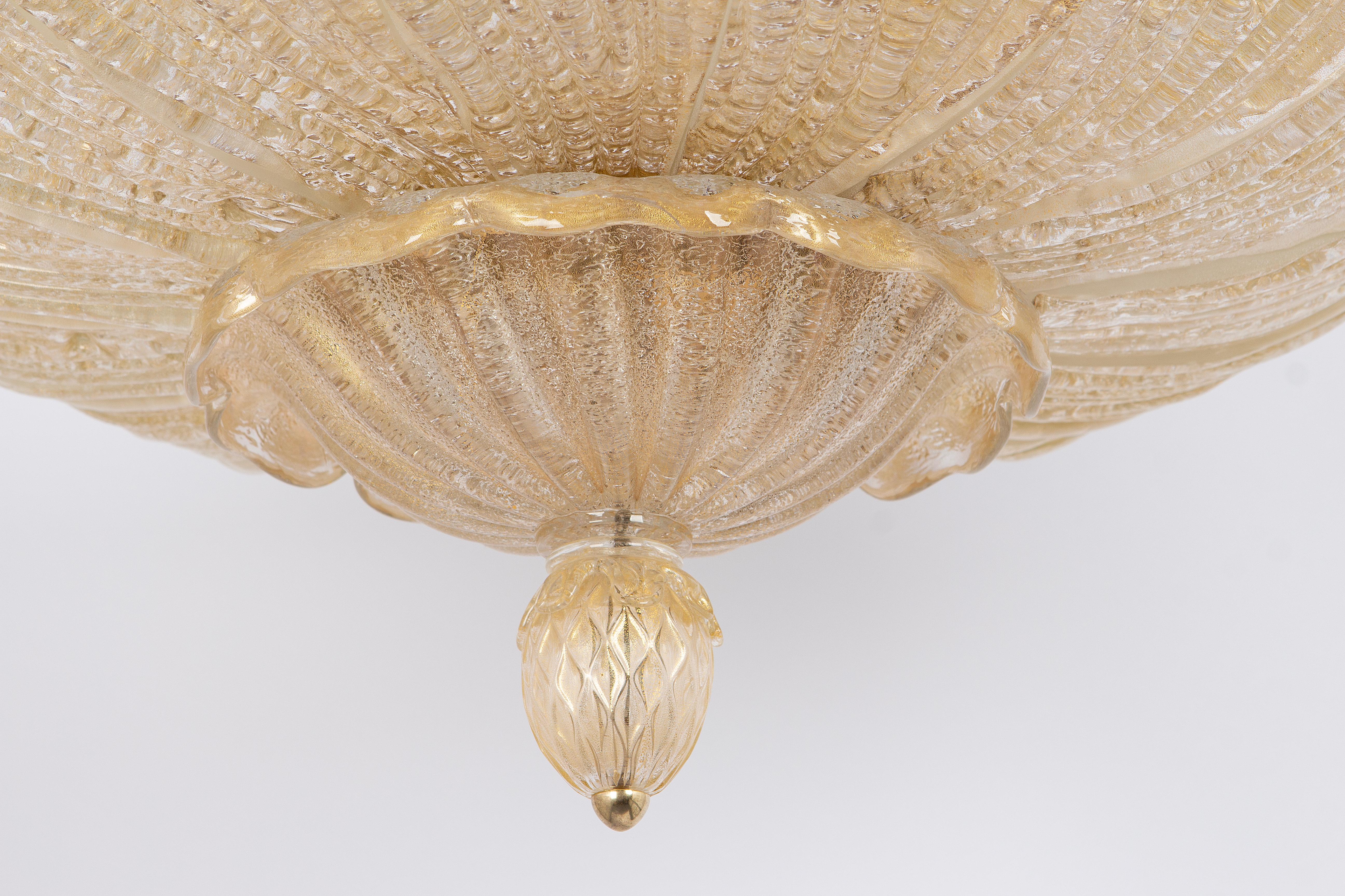 1 of 2 Large Grand Hotel Murano Ceiling Fixture by Barovier & Toso, Italy, 1970s For Sale 2