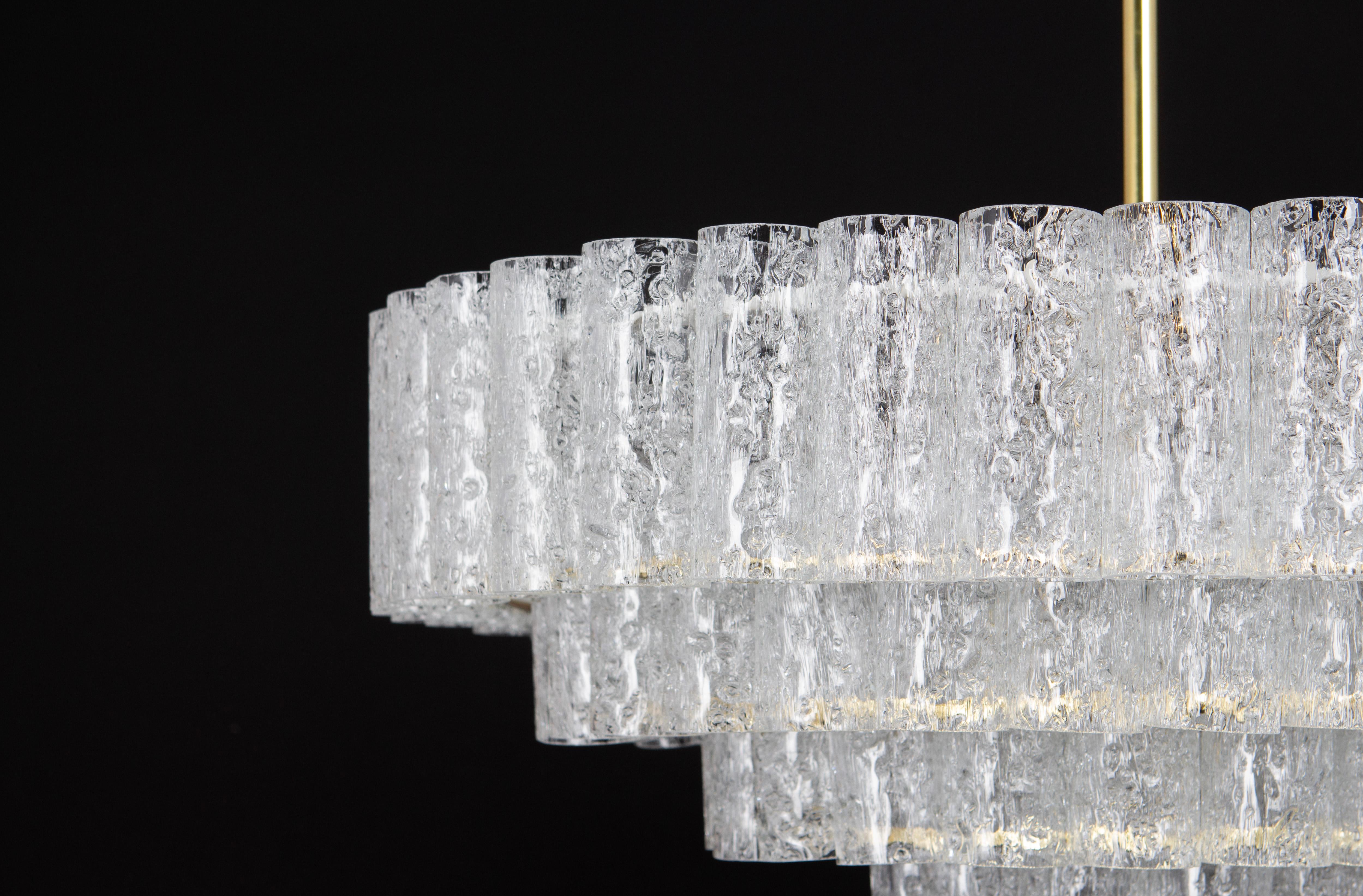 1 of 5 Large Mid-Century Doria Chandelier Ice Glass, 1960s, Germany For Sale 4