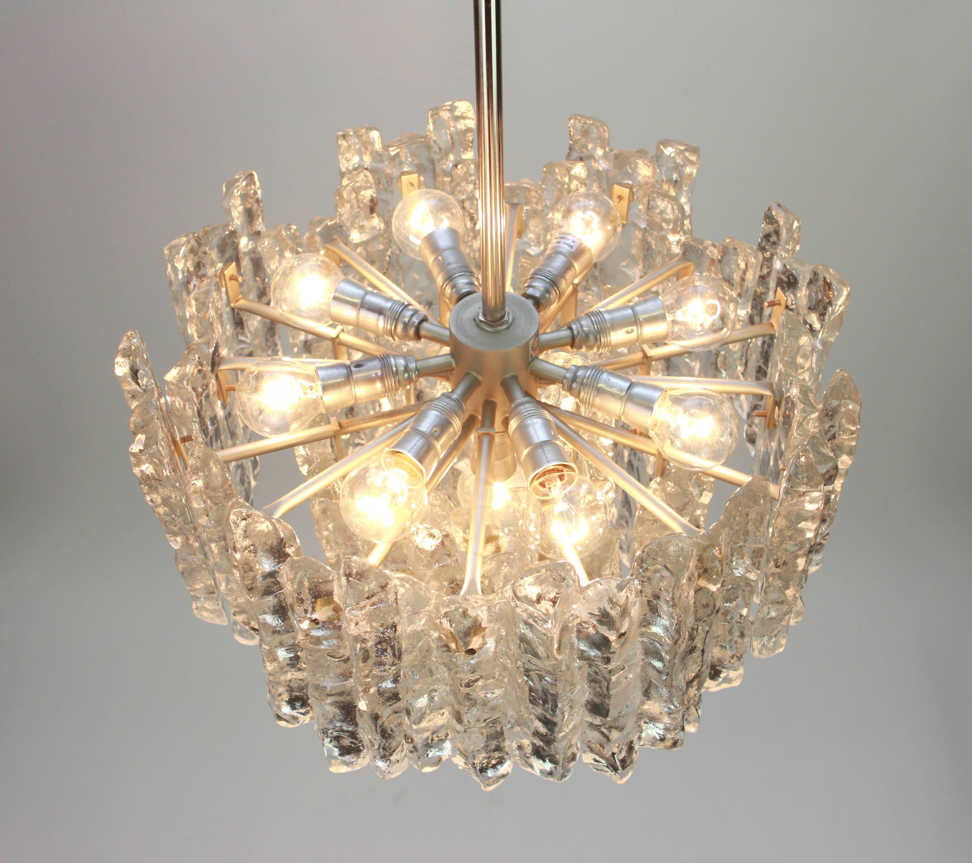 1 of 2 Large Murano Ice Glass Chandelier by Kalmar, Austria, 1960s In Good Condition For Sale In Aachen, NRW