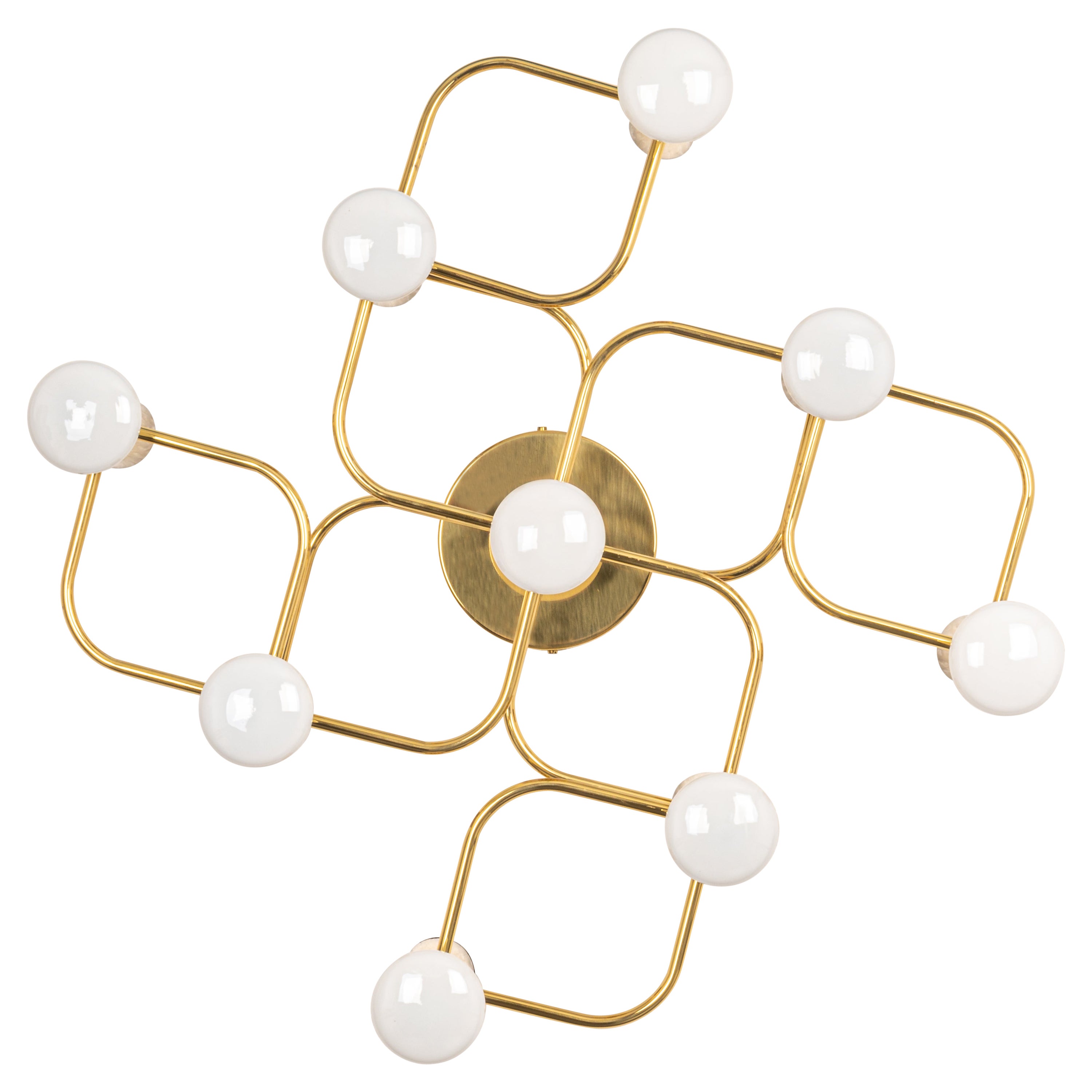 Un superbe luminaire encastré à neuf lumières en laiton peut être utilisé comme applique murale ou plafonnier.
Design/One Sciolari
Douilles : 9 x E14 petites ampoules - max 40 watts chacune
Les ampoules ne sont pas incluses. Il est possible