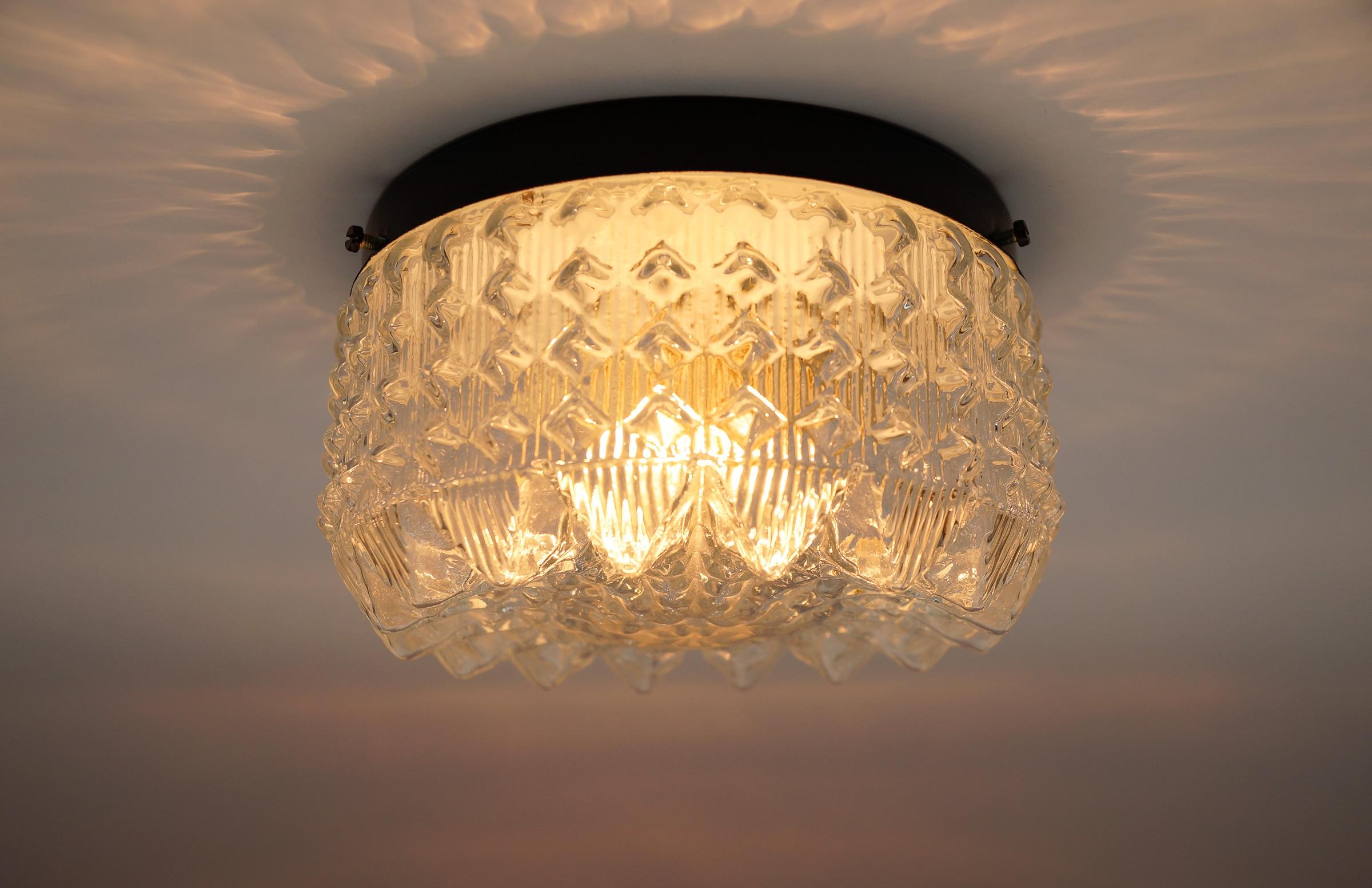 1. de 2 Preciosa Lámpara de Pared o Empotrable de Cristal Corona, Años 60 Alemania Moderno de mediados de siglo en venta