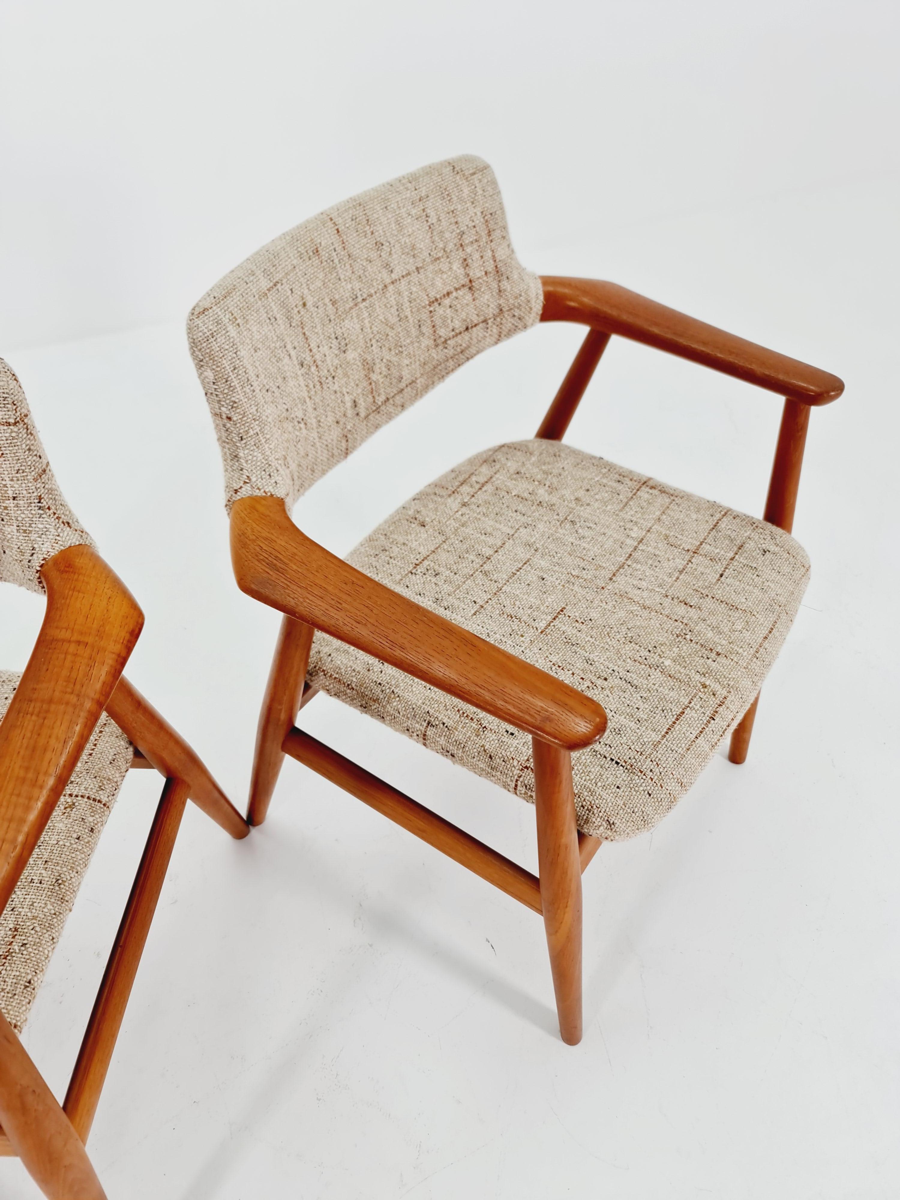 1 de 2 Silla con brazo danesa de mediados de siglo de Svend Age Eriksen para Glostrup en Bueno estado para la venta en Gaggenau, DE