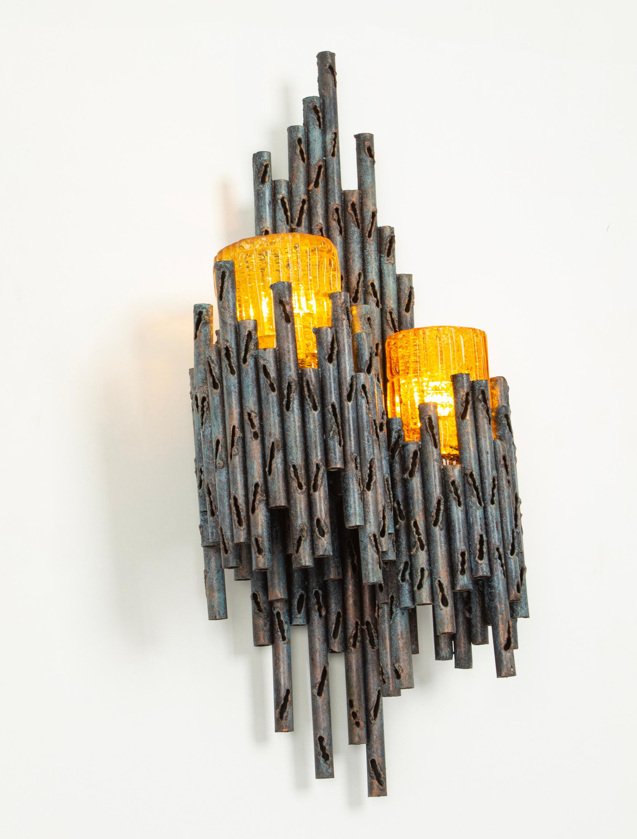 Mid-20th Century 1 of 2 Mid-Century Murano Wall Sconces by Tom Ahlstrom and Hans Ehrlich For Sale