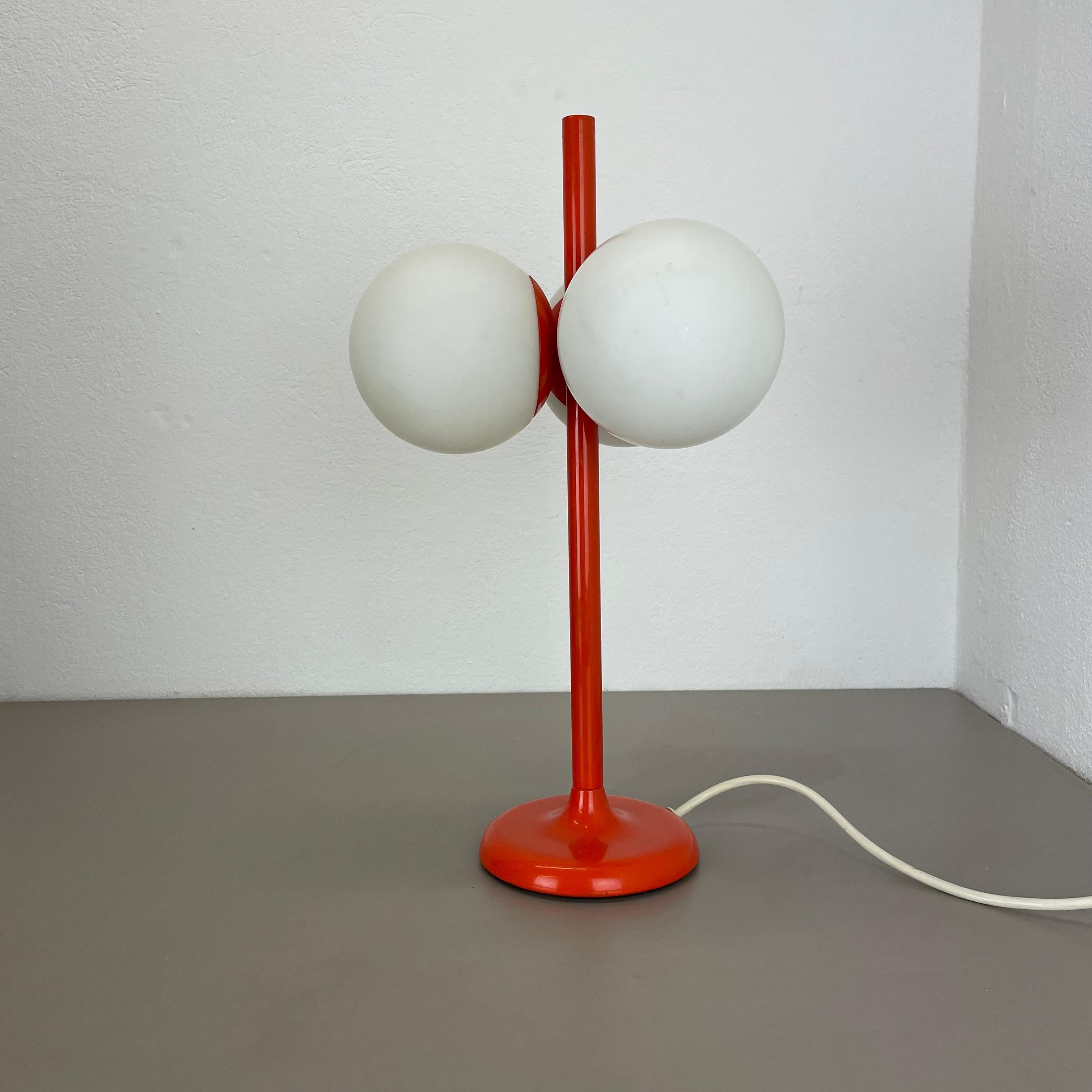 1 de 2 Lámpara de mesa Sputnik naranja modernista Kaiser Leuchten, años 70 Alemania en venta 8