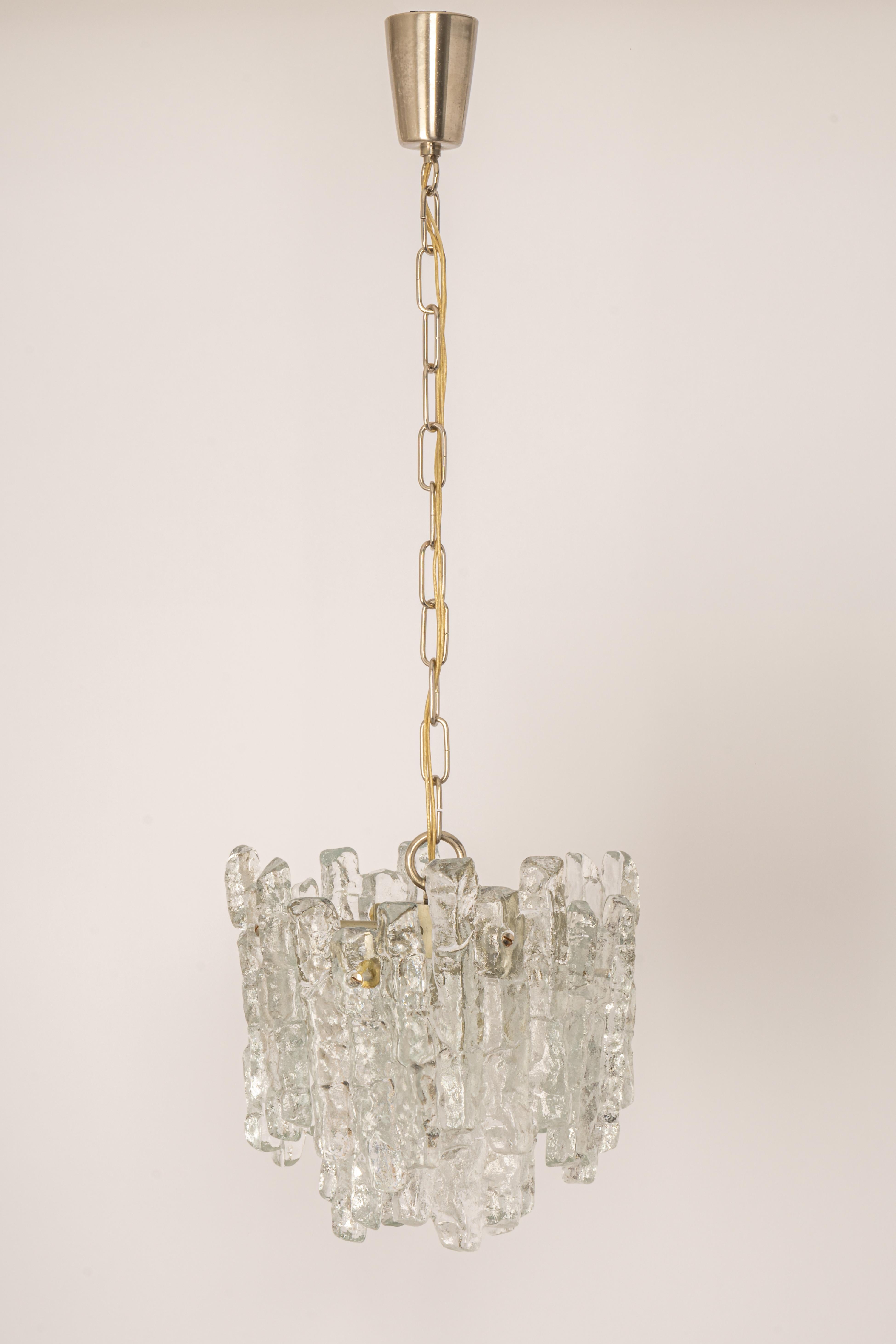 Mid-Century Modern 1 of 2 Murano Ice Glass Pendants by Kalmar, Austria, 1960s For Sale