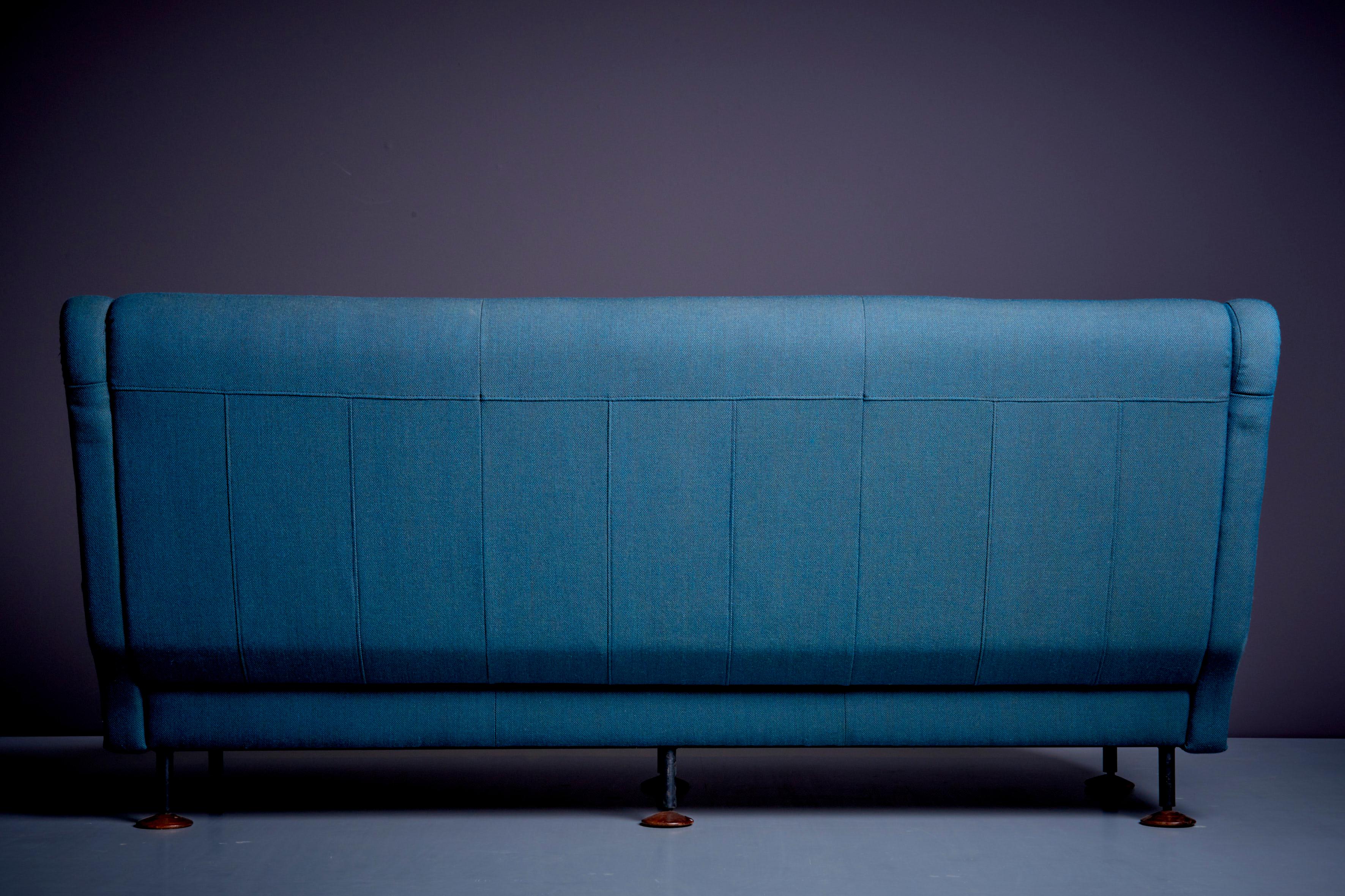 1 of 2 Newly Upholstered Regent Sofa by Marco Zanuso for Arflex in Petrol Color  For Sale 1