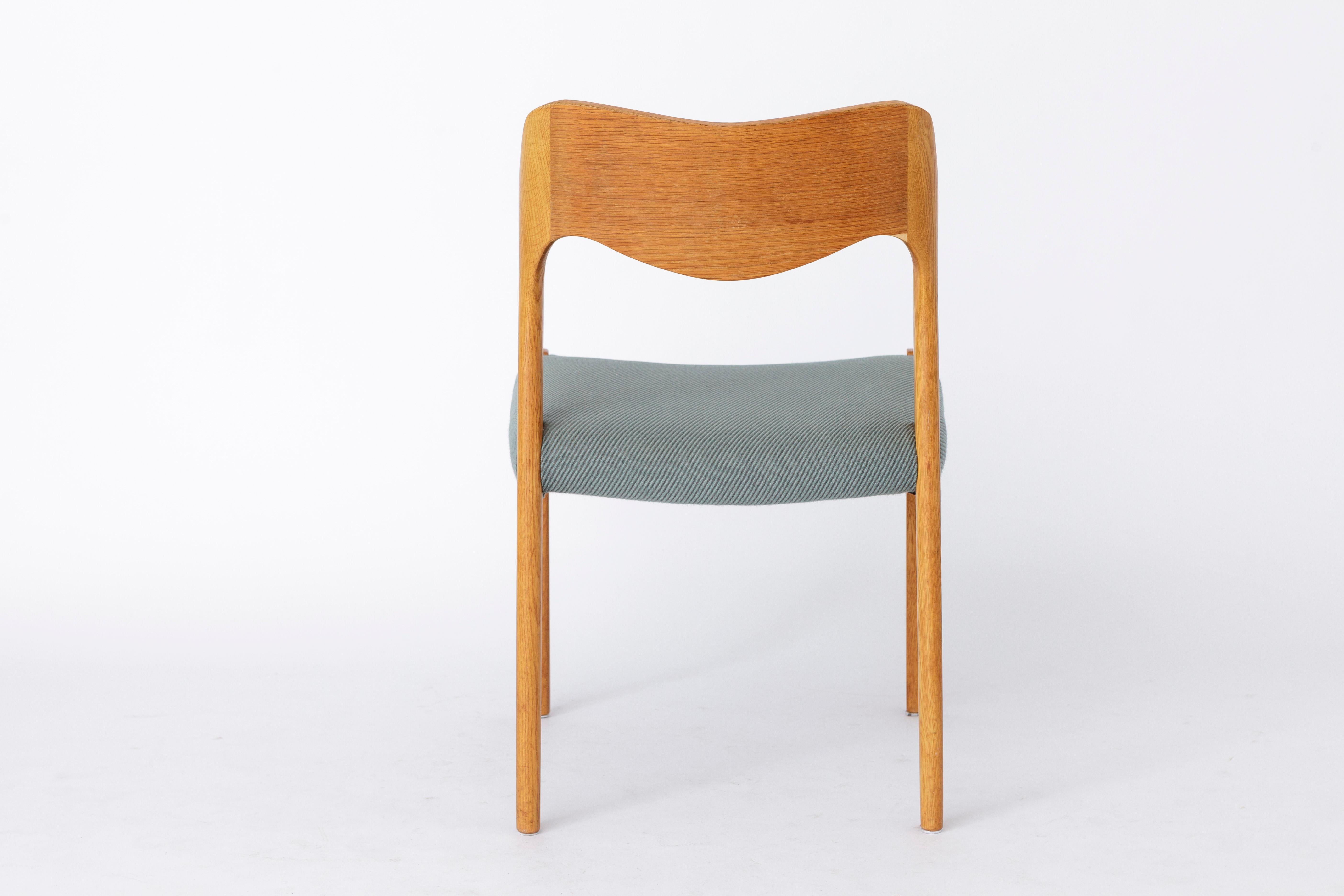 Teak 1 of 2 Niels Moller Chair, model 71 Oak, 1950s Vintage Danish
