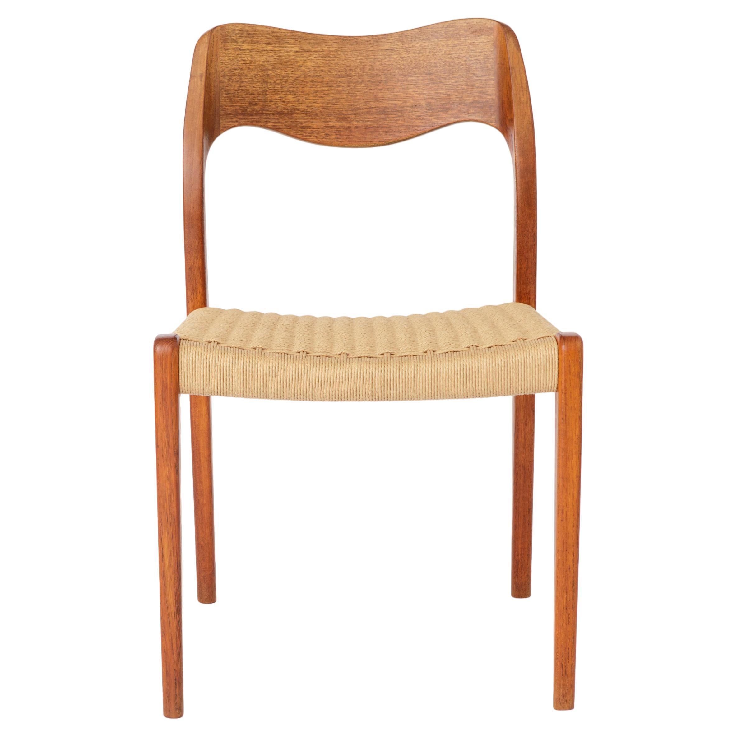 1 von 2 Niels Moller Stühlen Modell 71 1950er Jahre Vintage Teakholz-Stühle 