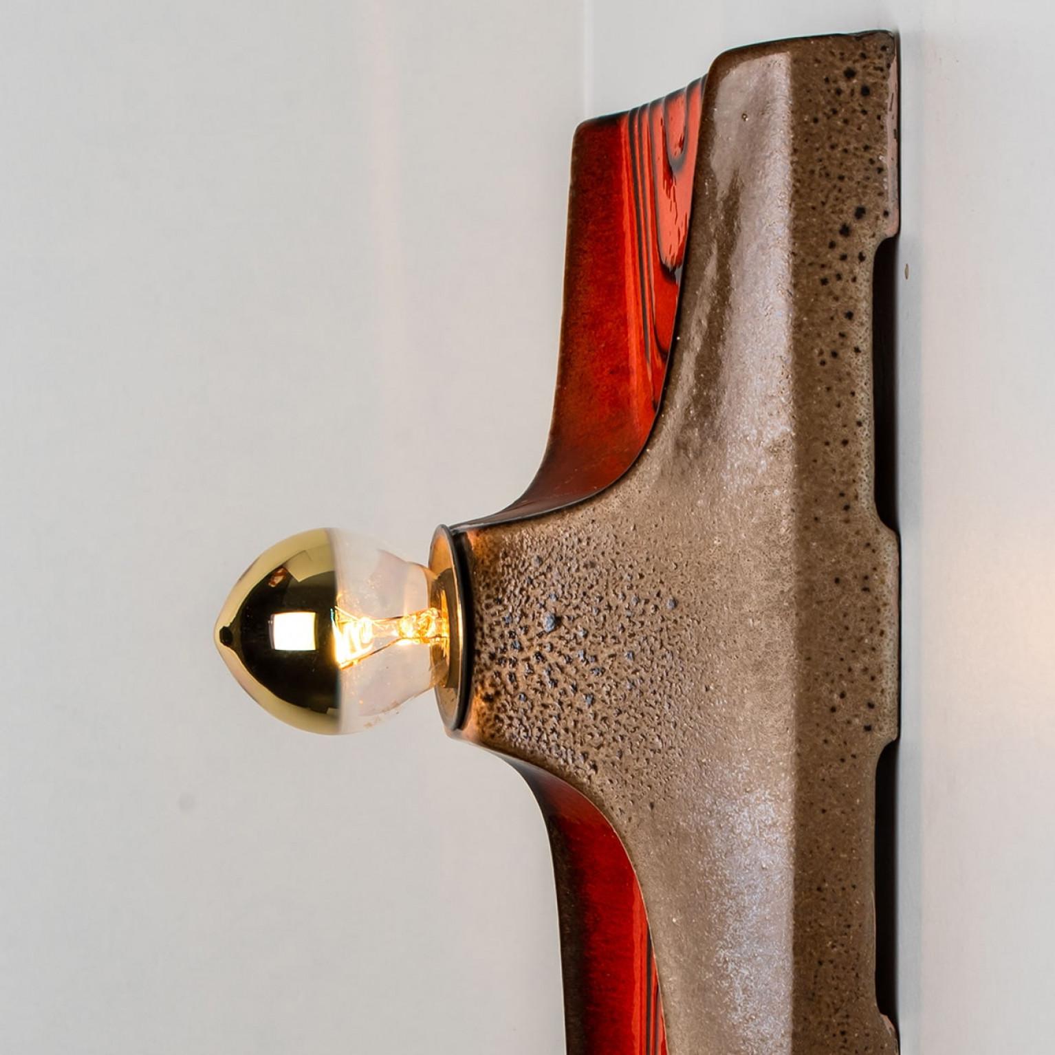 1 di 2 Lampade da parete in ceramica marrone arancione, Germania, 1970 in vendita 5