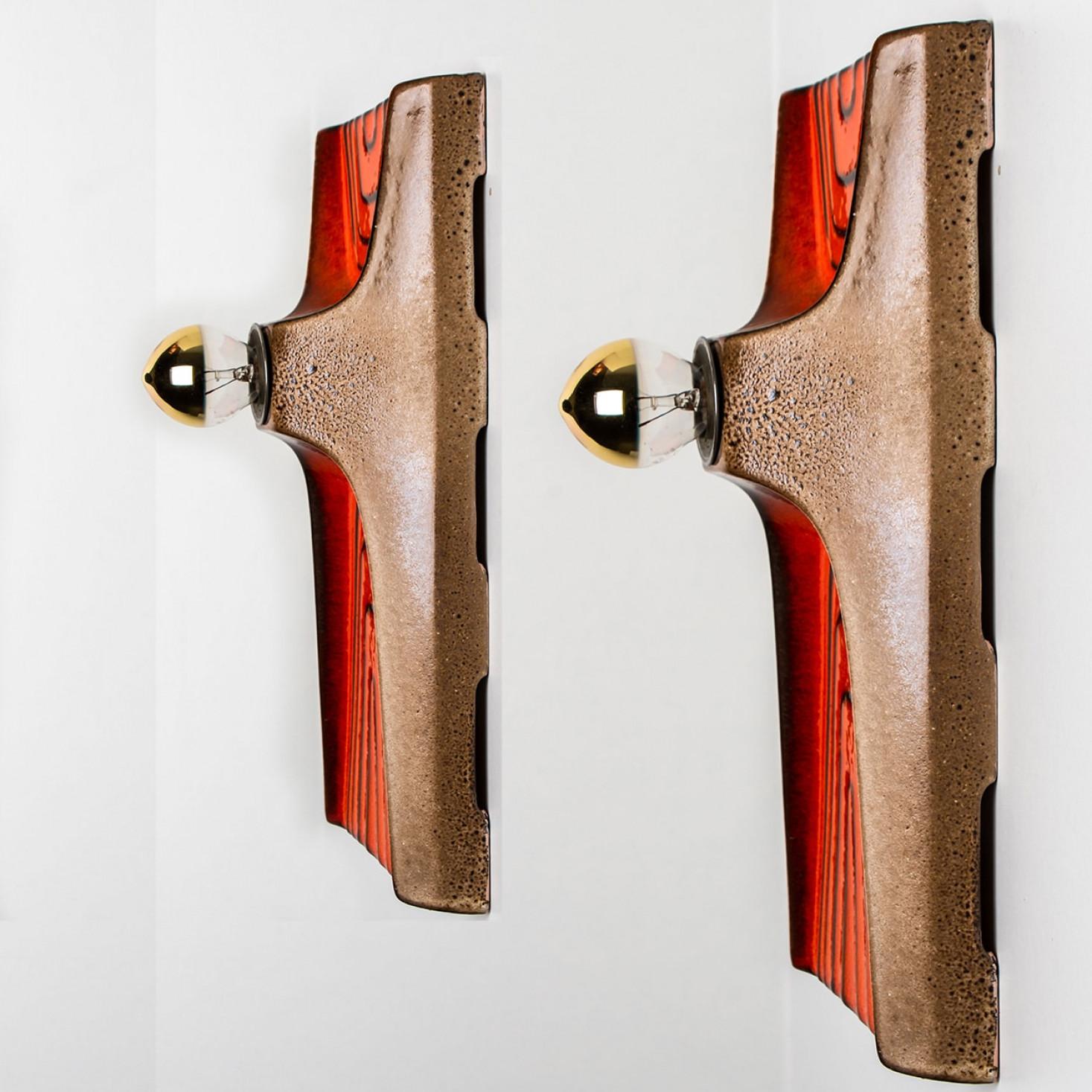 1 di 2 Lampade da parete in ceramica marrone arancione, Germania, 1970 in vendita 7