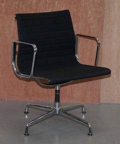 1 of 2 Original Vitra Eames EA 108 Hopsak Swivel Office Chairs