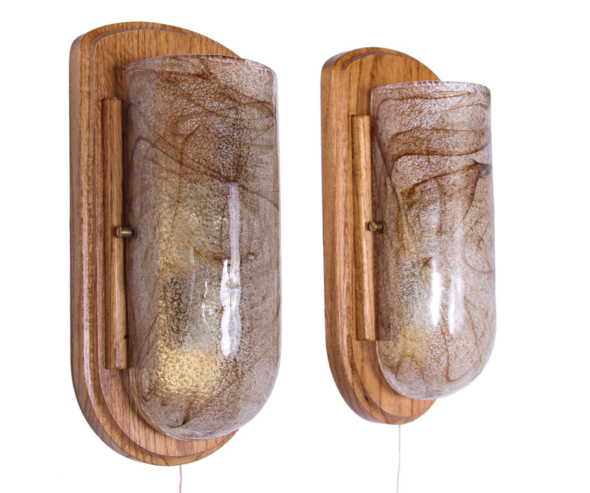 Mid-Century Modern '1 (of 2)' Pair of Modernist Wall Sconces Amber Murano Glass, Germany 1960s For Sale