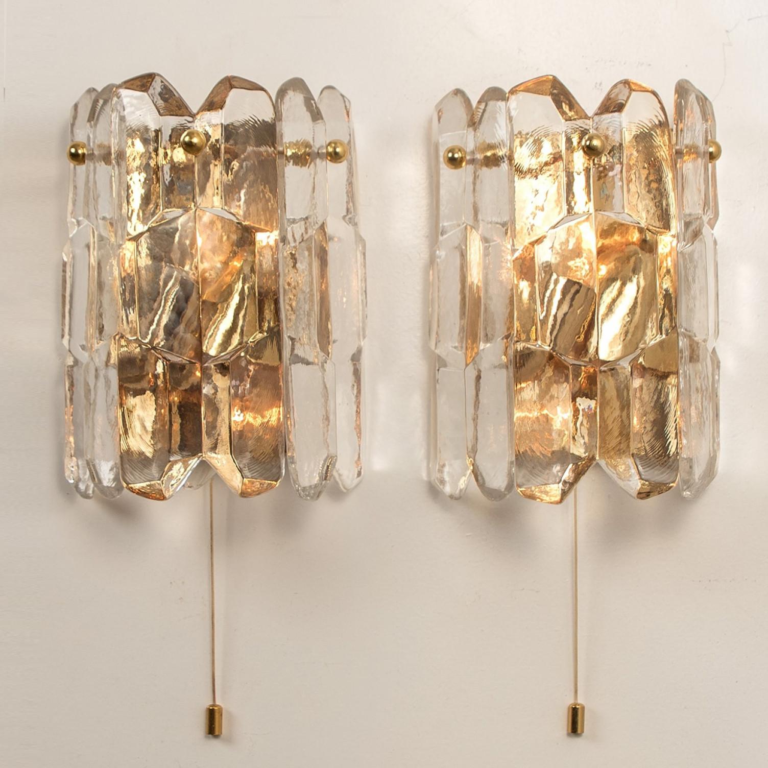 Austrian 1 of 2 Pairs of Small J.T. Kalmar 'Palazzo' Wall Light Fixtures Gilt Brass For Sale