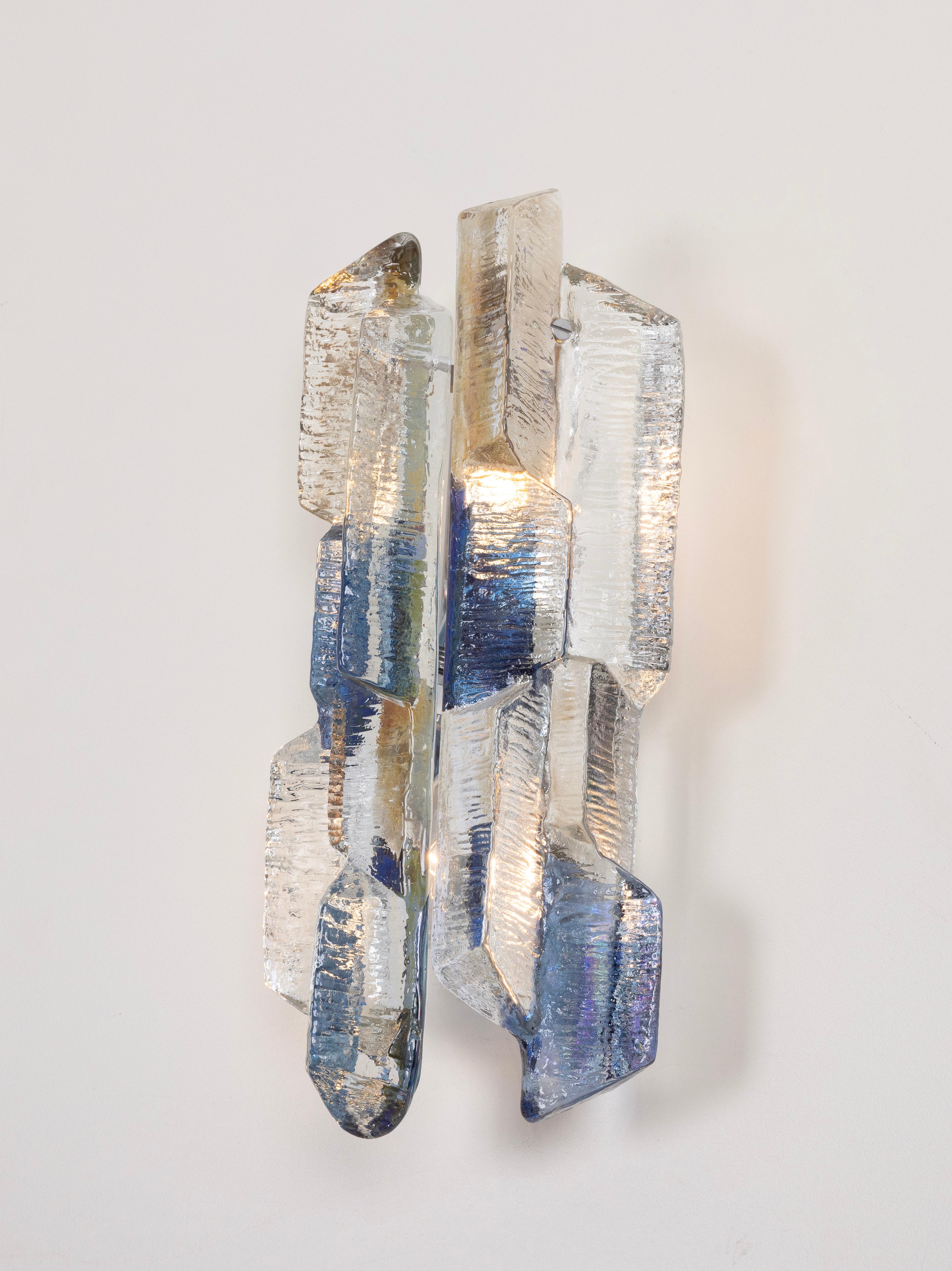 1 di 2 coppie di splendide grandi lampade a parete Kalmar Sconces, Austria, anni '70 in vendita 4