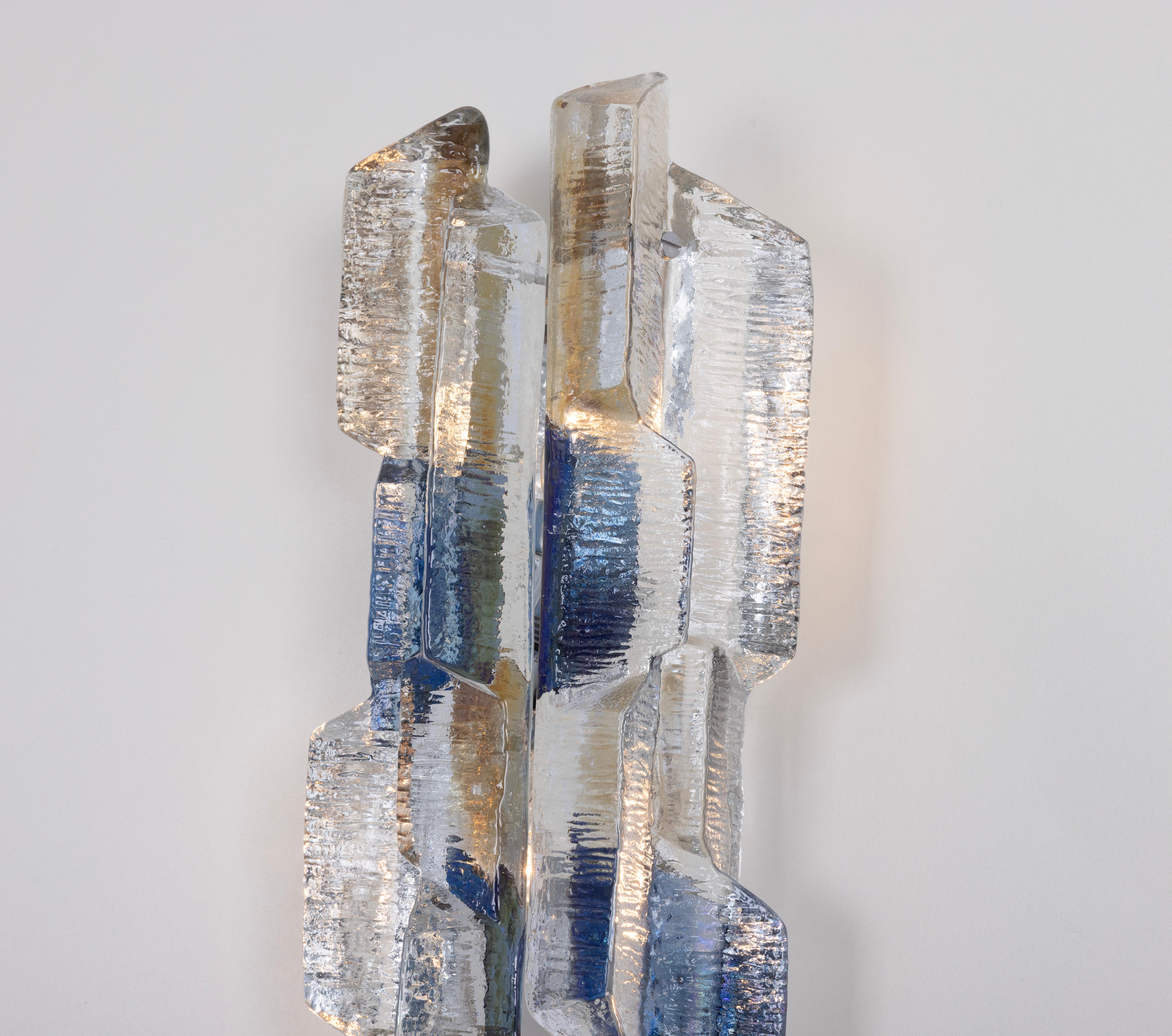 1 di 2 coppie di splendide grandi lampade a parete Kalmar Sconces, Austria, anni '70 in vendita 7