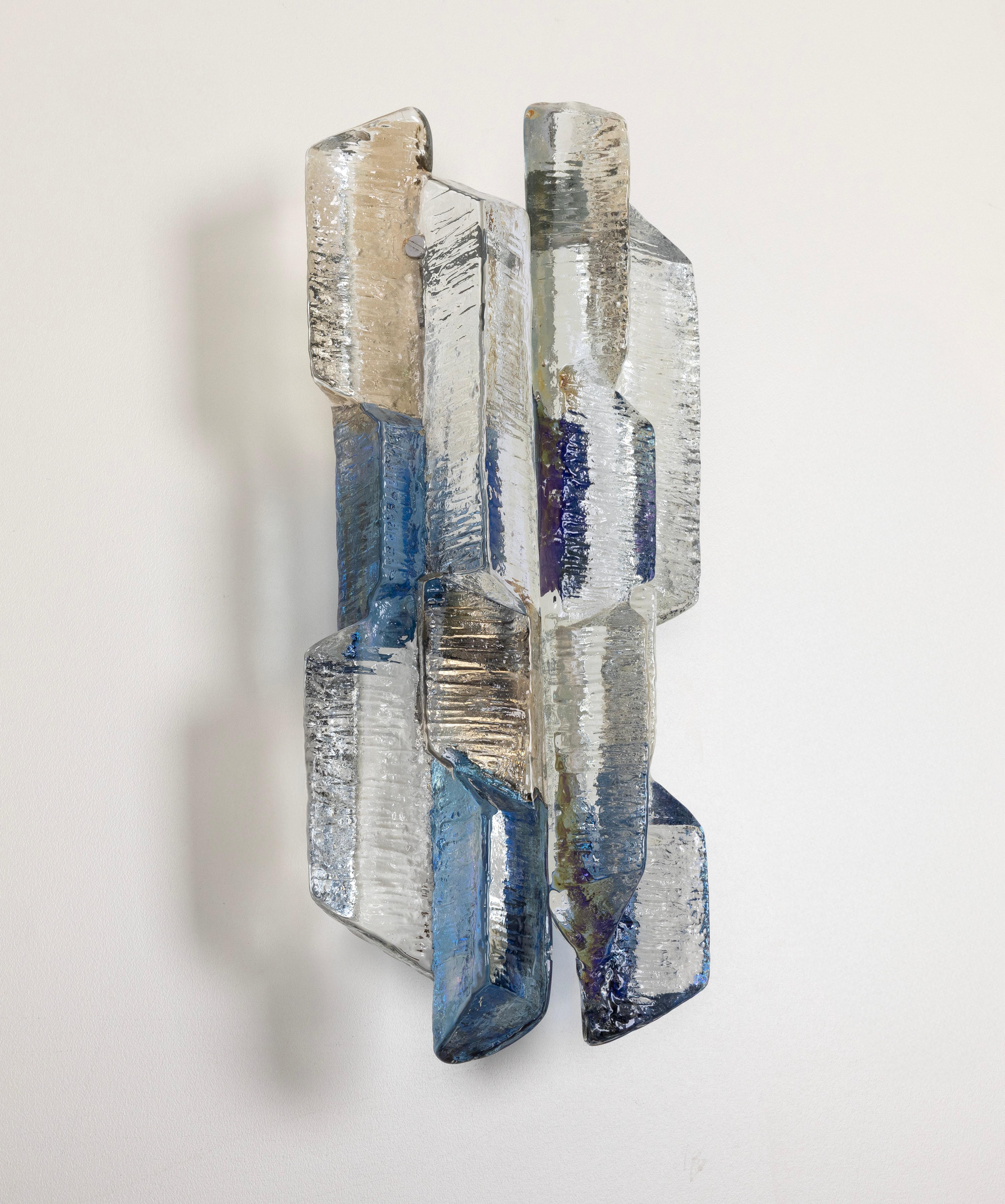 Austriaco 1 di 2 coppie di splendide grandi lampade a parete Kalmar Sconces, Austria, anni '70 in vendita