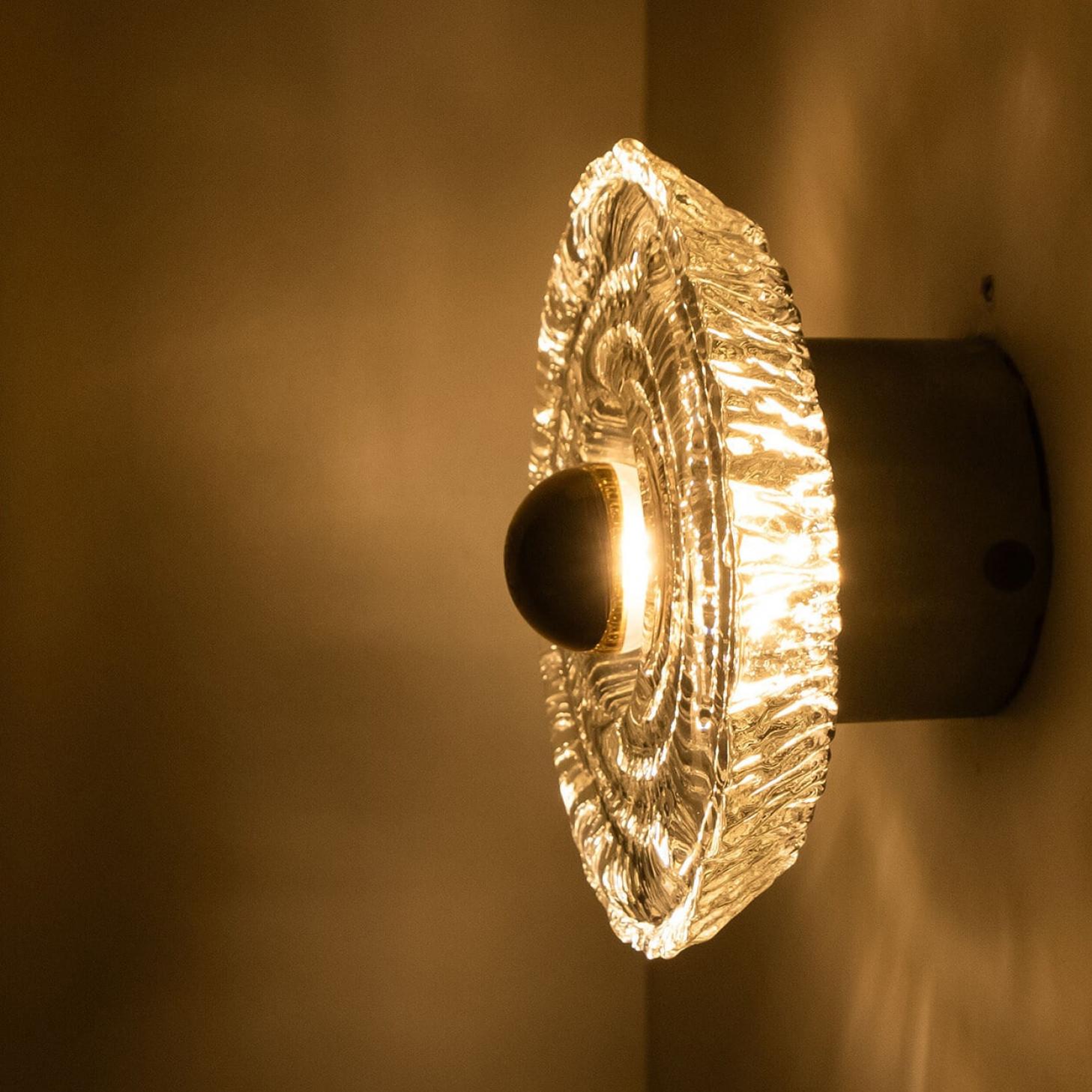 1 of 2 Pairs Round Gold Glass Wall Lights/Flush mounts by Peill Putzler, 1970 For Sale 8