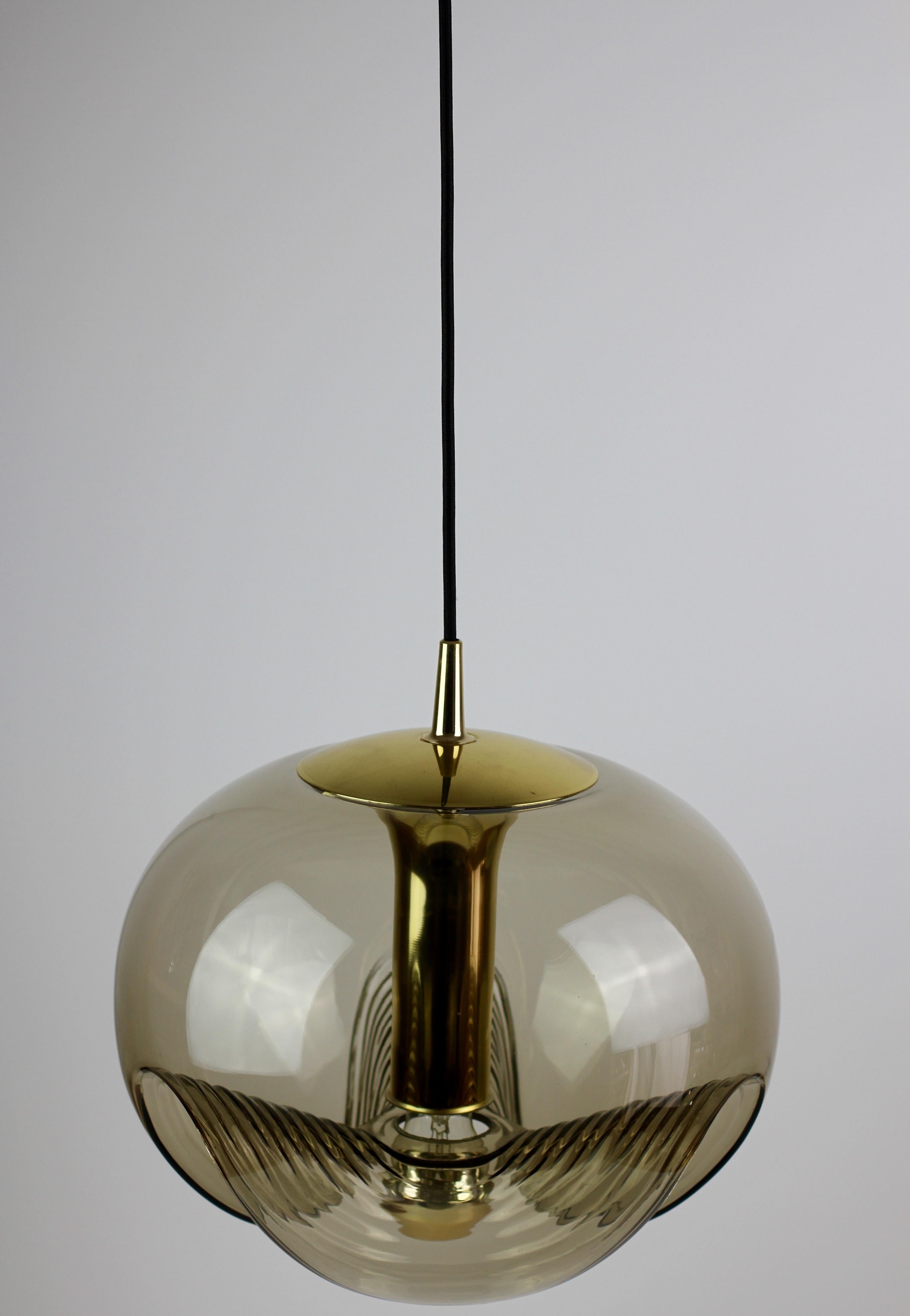 German 1 of 2 Peill & Putzler Large Biomorphic Hanging Pendant Lights Lamps, C. 1975 For Sale