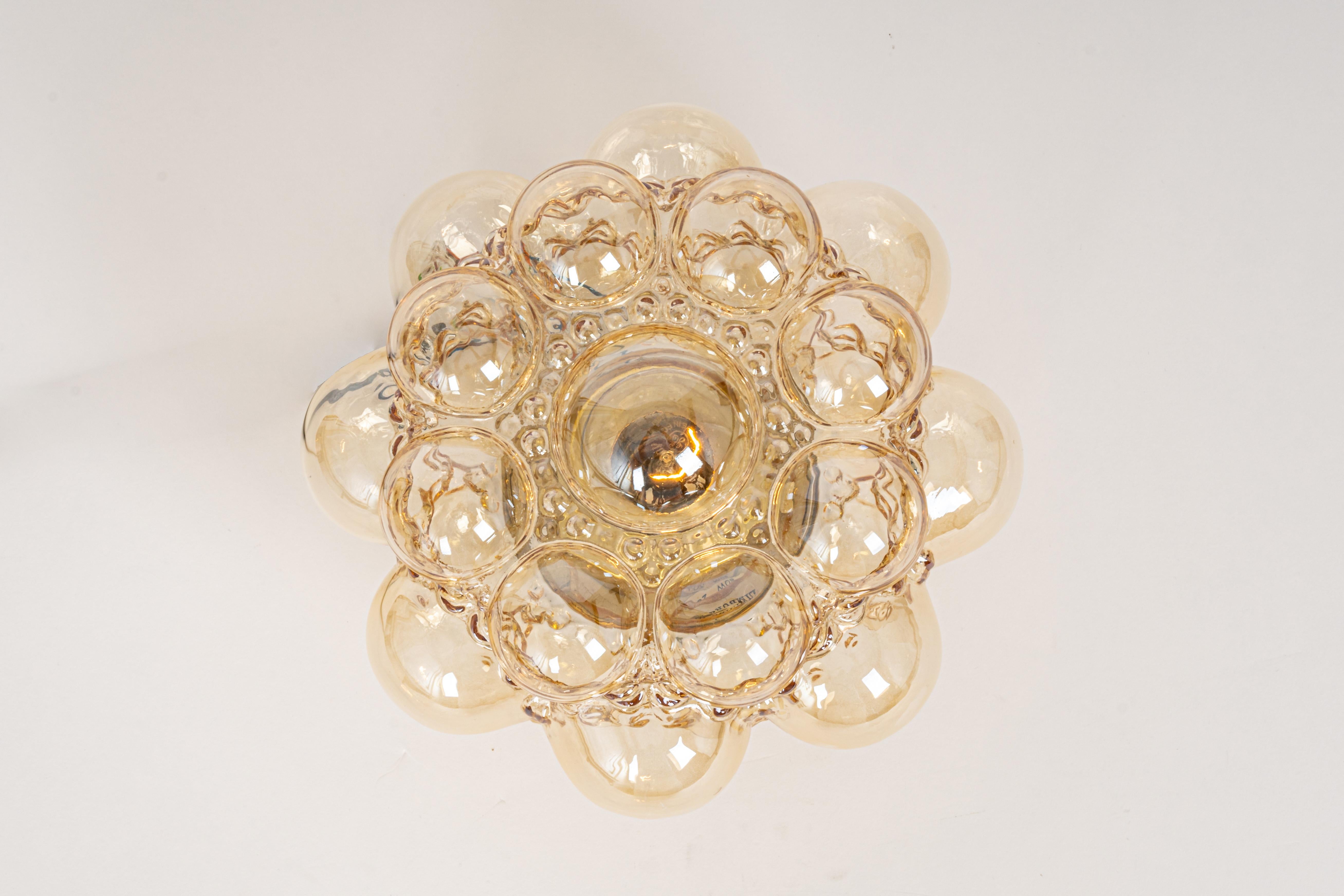 1 de 2 Flushmount Petite Bubble Glass de Helena Tynell, Limburgo, Alemania, década de 1970 en venta 2