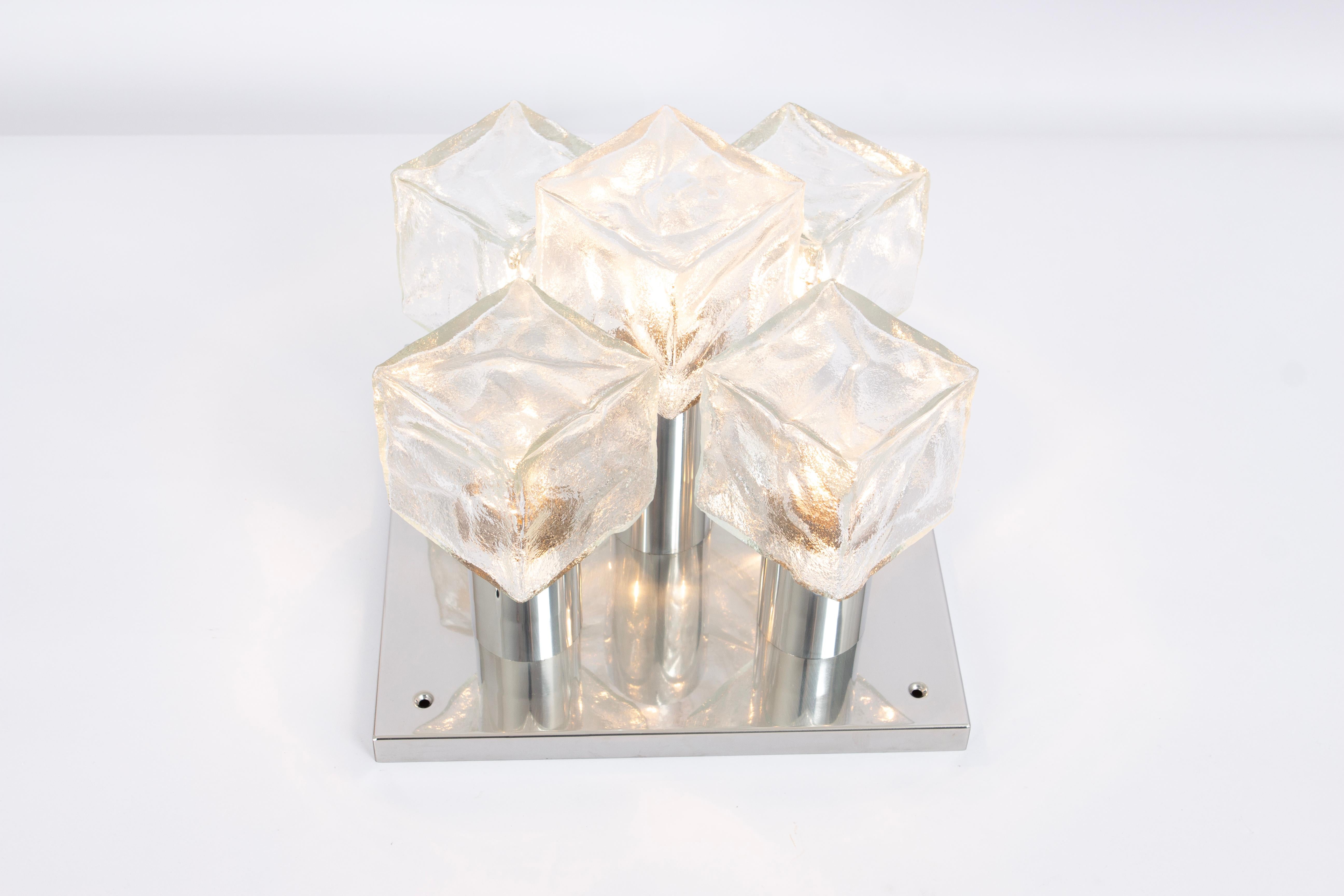 1 von 2 Kleinen Einbaubeleuchtung aus Murano-Eisglas von Kalmar, Österreich, 1960er Jahre im Zustand „Gut“ im Angebot in Aachen, NRW