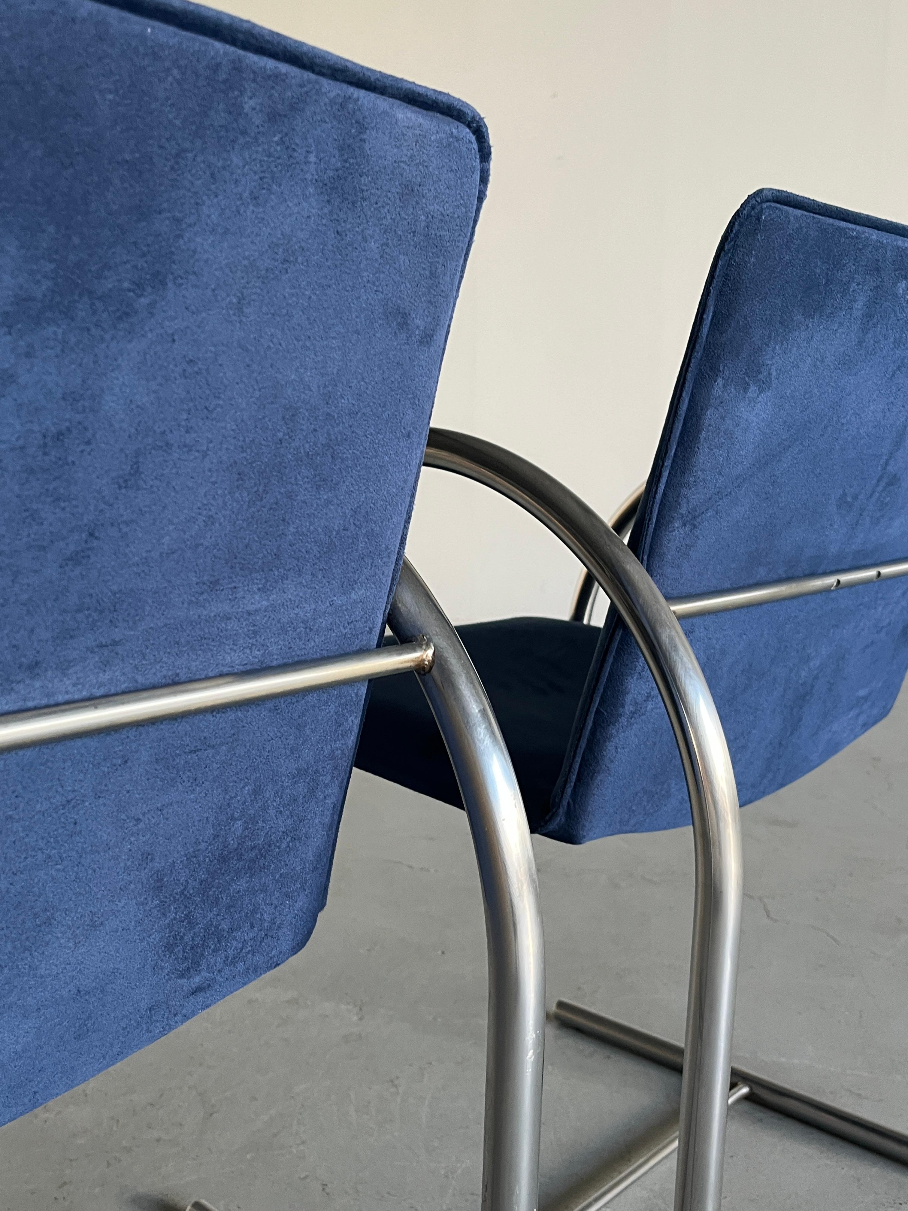 1 des 2 chaises cantilever postmodernes 'Cirkel' de Metaform, années 1980, Pays-Bas en vente 3