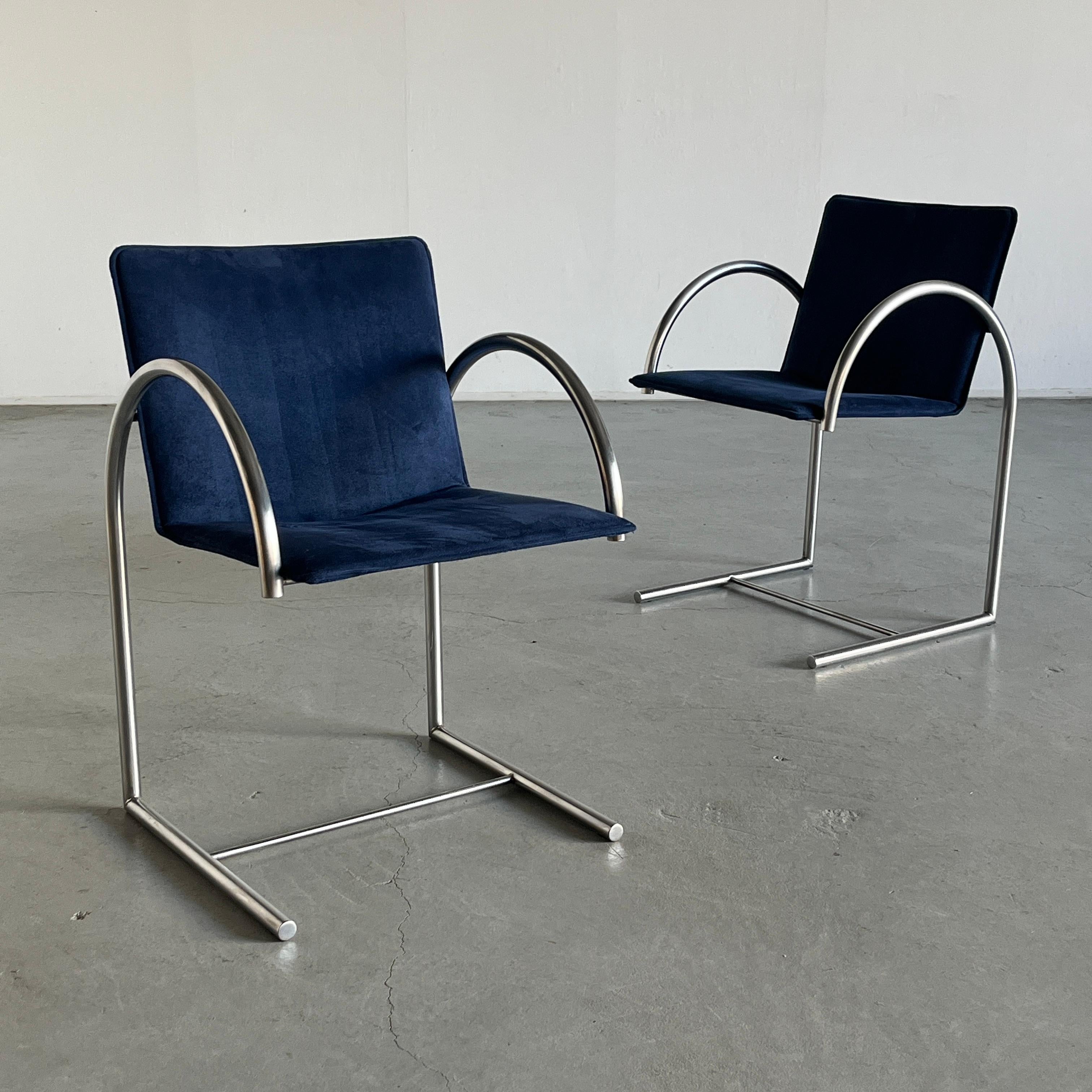 Chaises luge vintage élégantes 