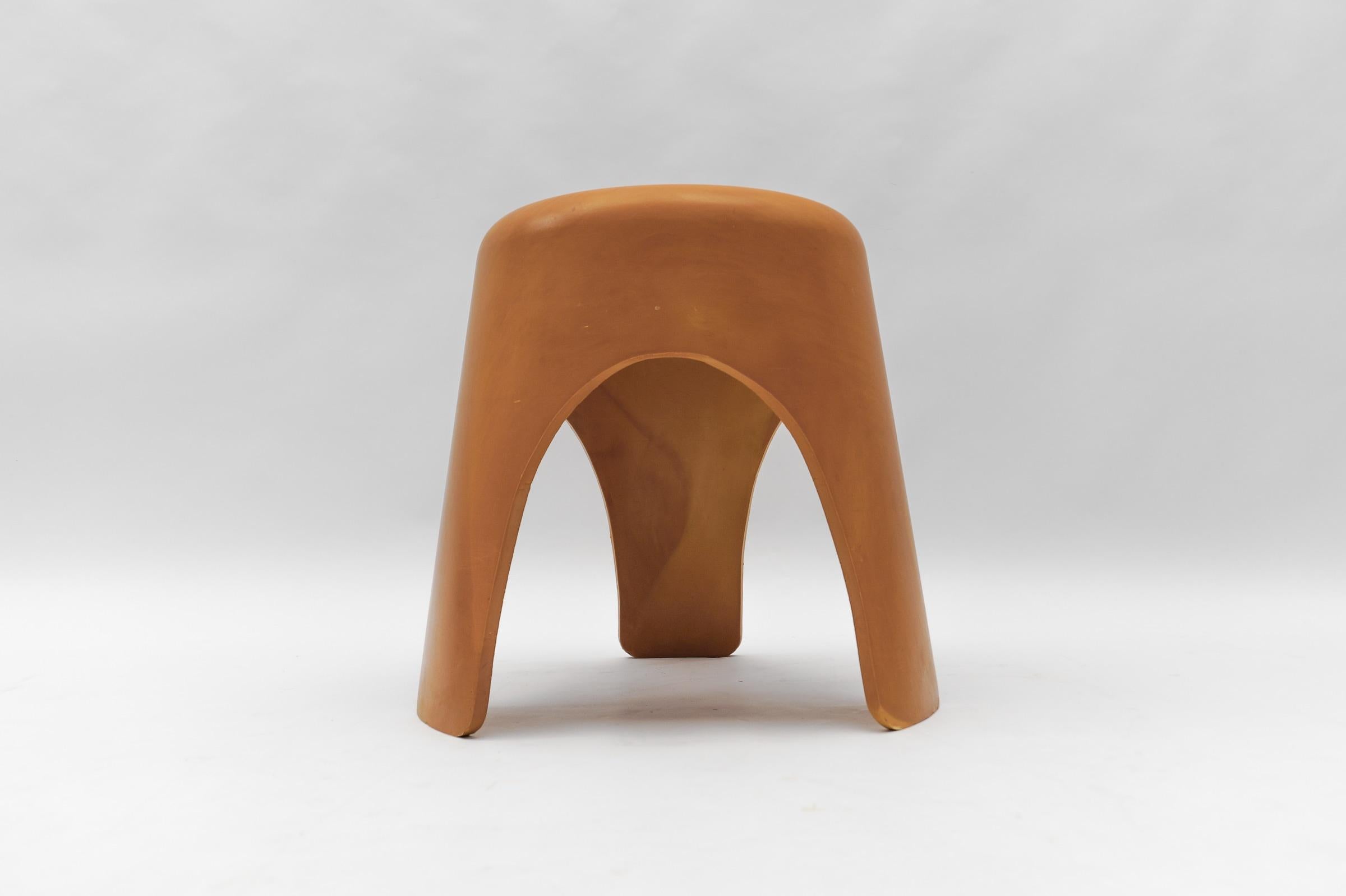  1. of 2 Elephant Stool attributed to Sori Yanagi, 1950s In Good Condition In Nürnberg, Bayern