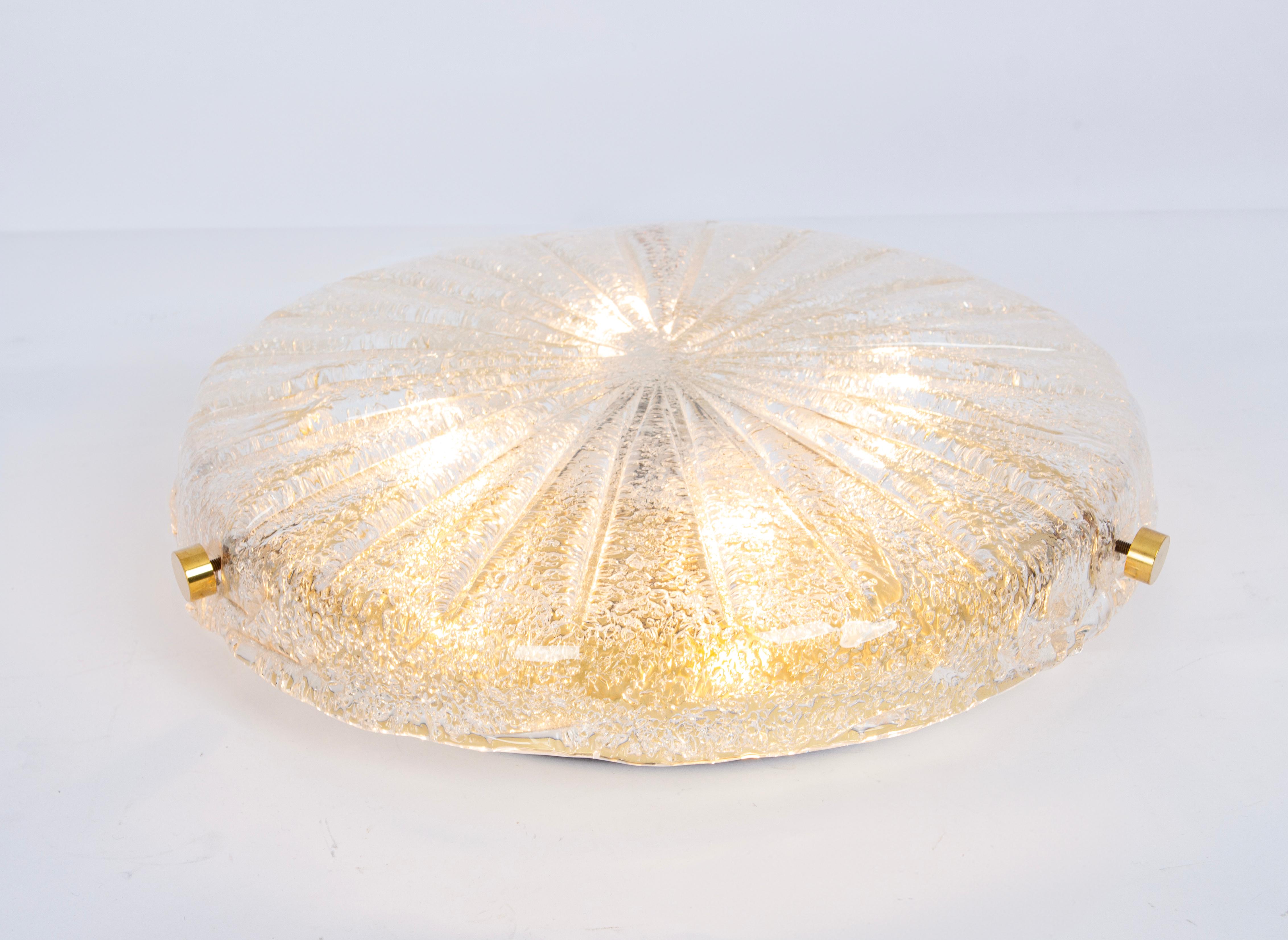 1 des 3 plafonniers ronds Sunburst de Murano par Hillebrand, Allemagne, 1970 en vente 4