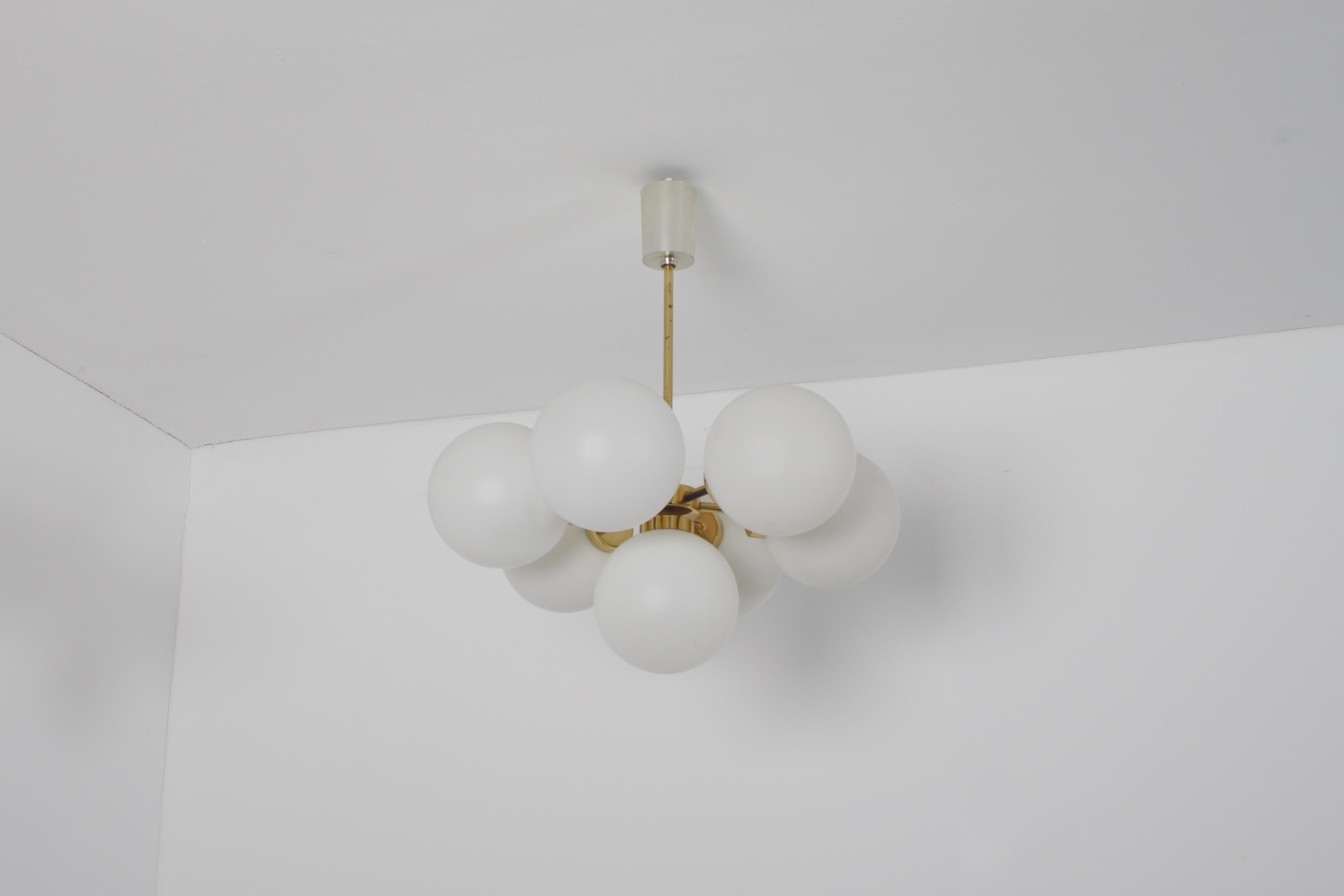 1 of 2 Sputnik Chandelier with Opaline Glass Globes, Germany, 1970s In Fair Condition In Echt, NL