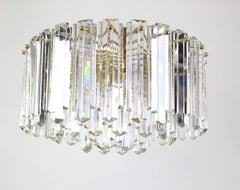 1 of 2 Stupefacente lampadario in ottone e vetro di cristallo Floria, Kalmar, Austria, 1970