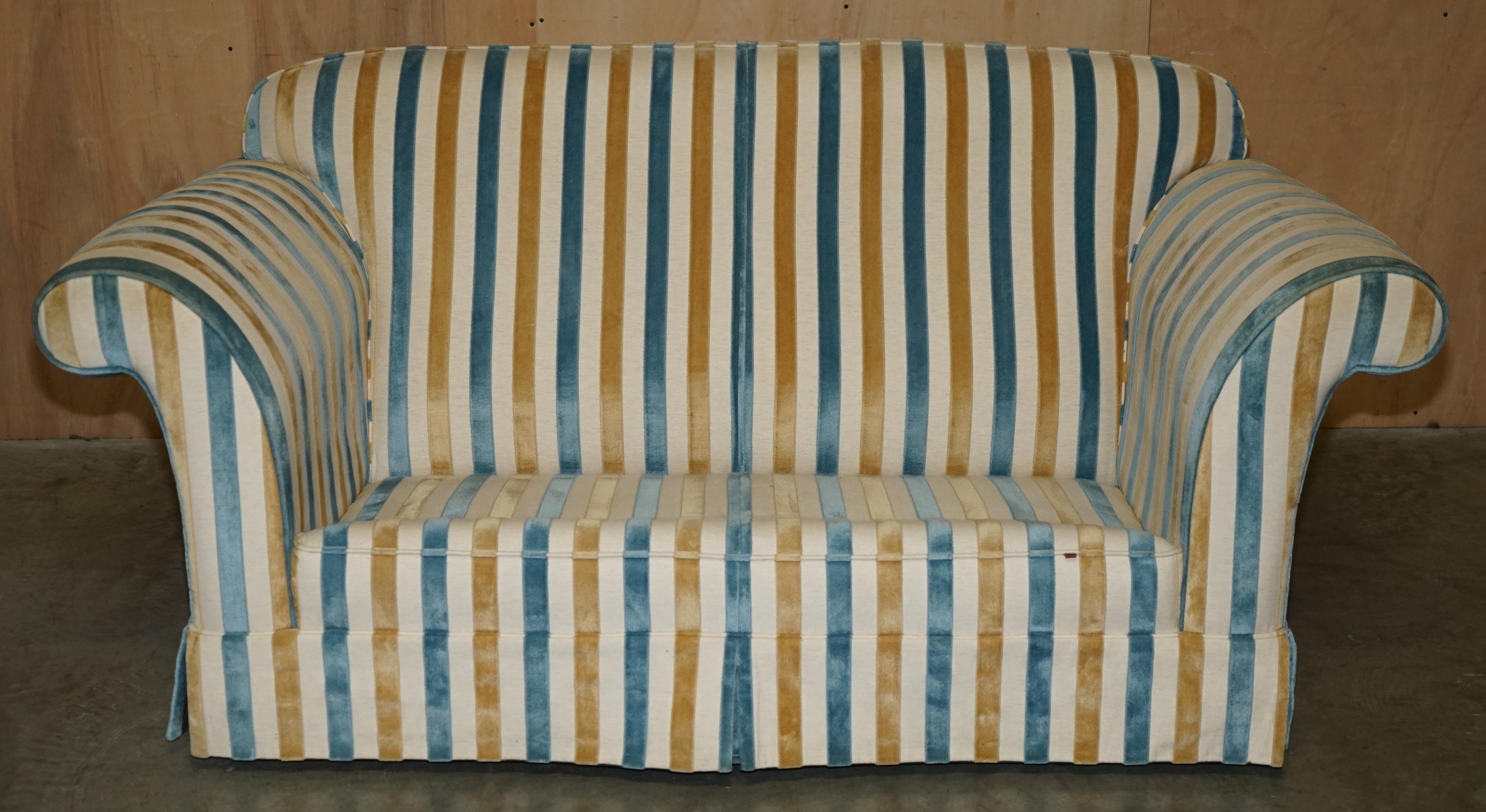 1 OF 2 STUNNING MULBERRY HOME DESiGNER CONTEMPORARY STRIPED TWO SEATER SOFAS For Sale 8