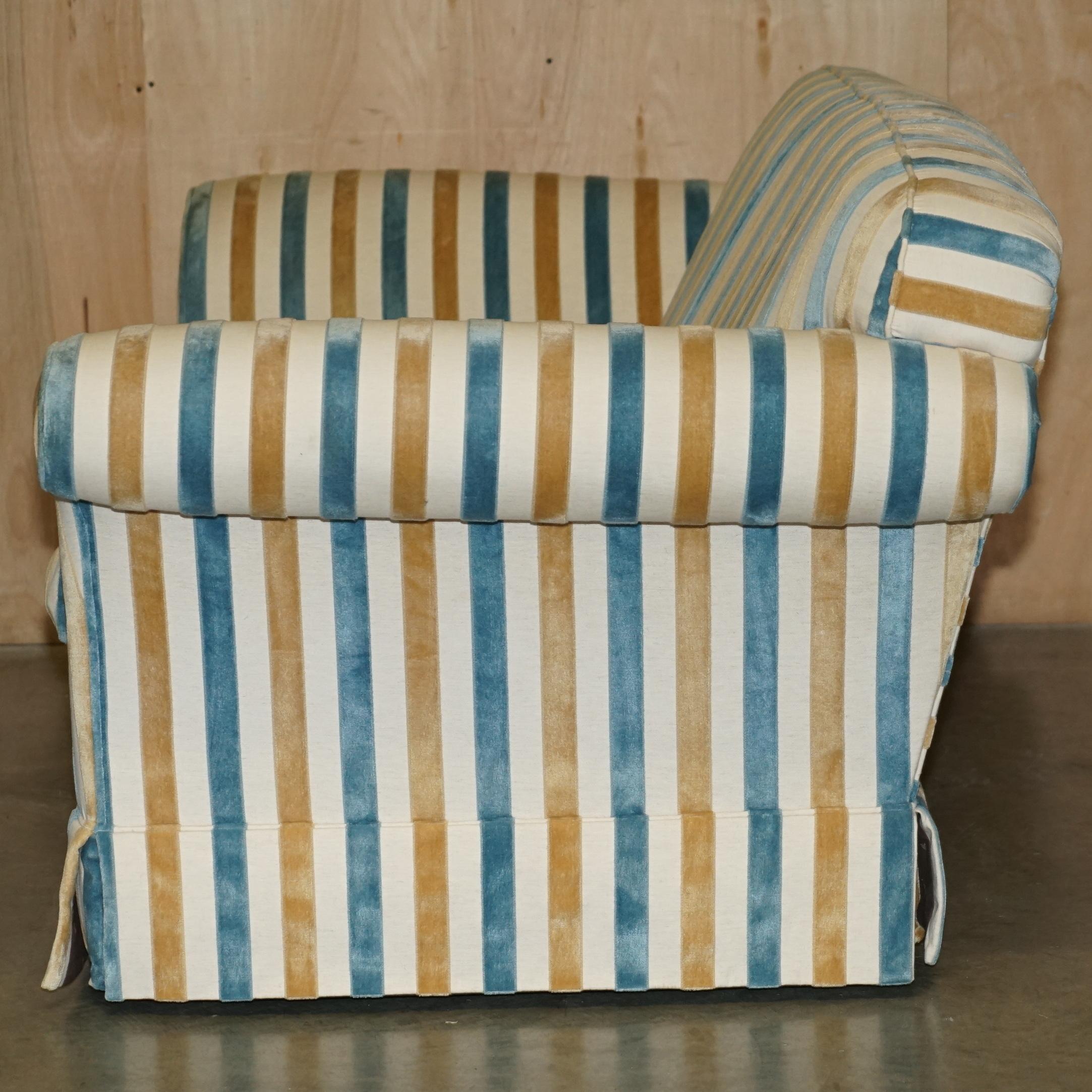 1 OF 2 STUNNING MULBERRY HOME DESiGNER CONTEMPORARY STRIPED TWO SEATER SOFAS For Sale 9