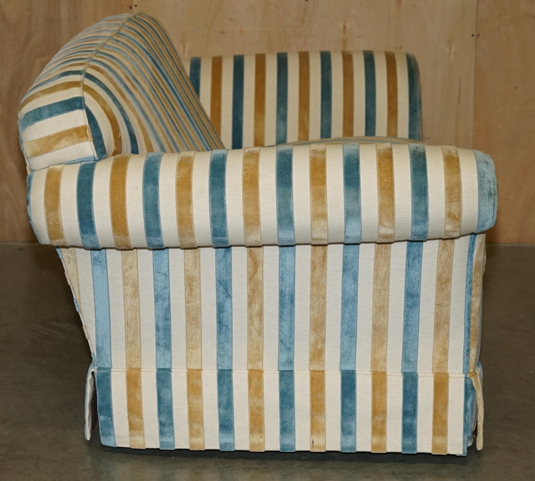1 OF 2 STUNNING MULBERRY HOME DESiGNER CONTEMPORARY STRIPED TWO SEATER SOFAS For Sale 12