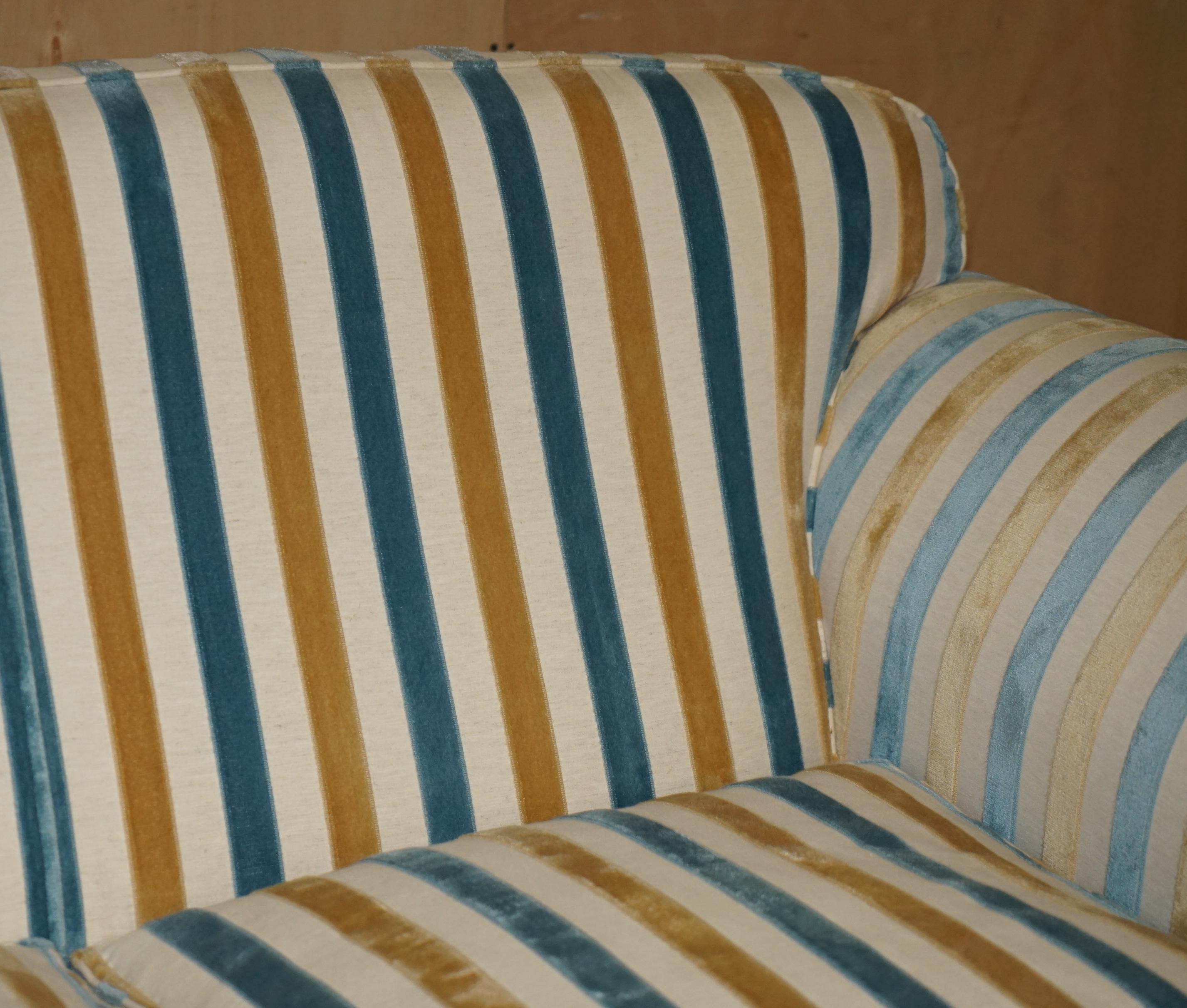 1 OF 2 STUNNING MULBERRY HOME DESiGNER CONTEMPORARY STRIPED TWO SEATER SOFAS For Sale 2