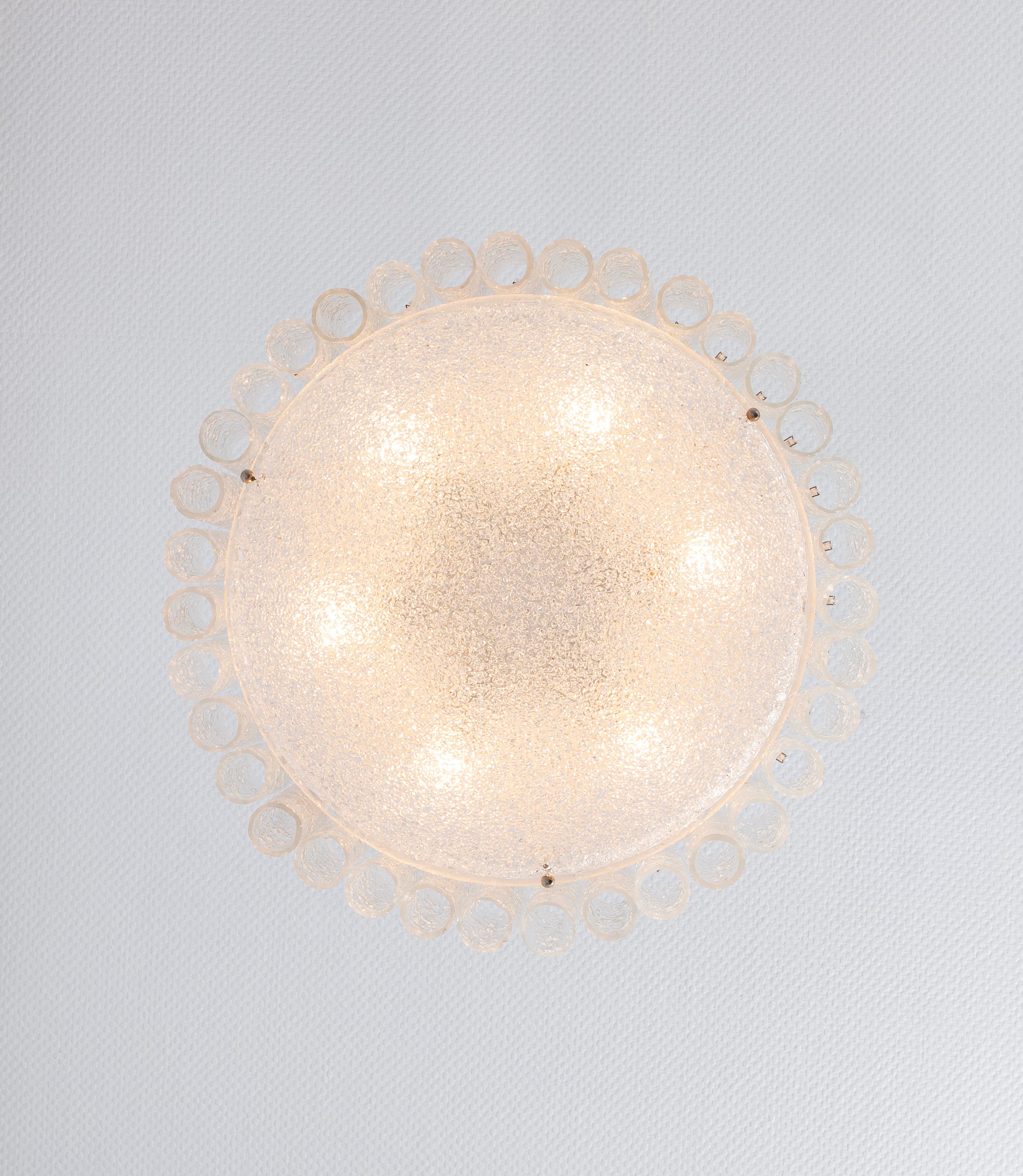 1 des 3 superbes tubes en verre de Murano encastrés par Doria, Allemagne, années 1960 en vente 4