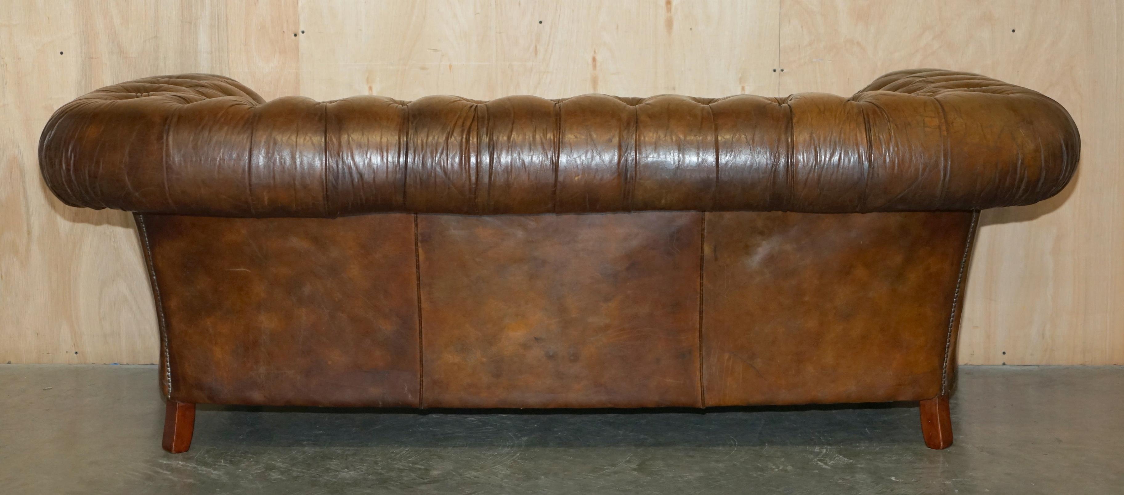 1 OF 2 TIMOTHY OULTON HERITAGE BROWN OVERSIZED LEATHER CHESTERFIELD HALO SOFAs For Sale 5