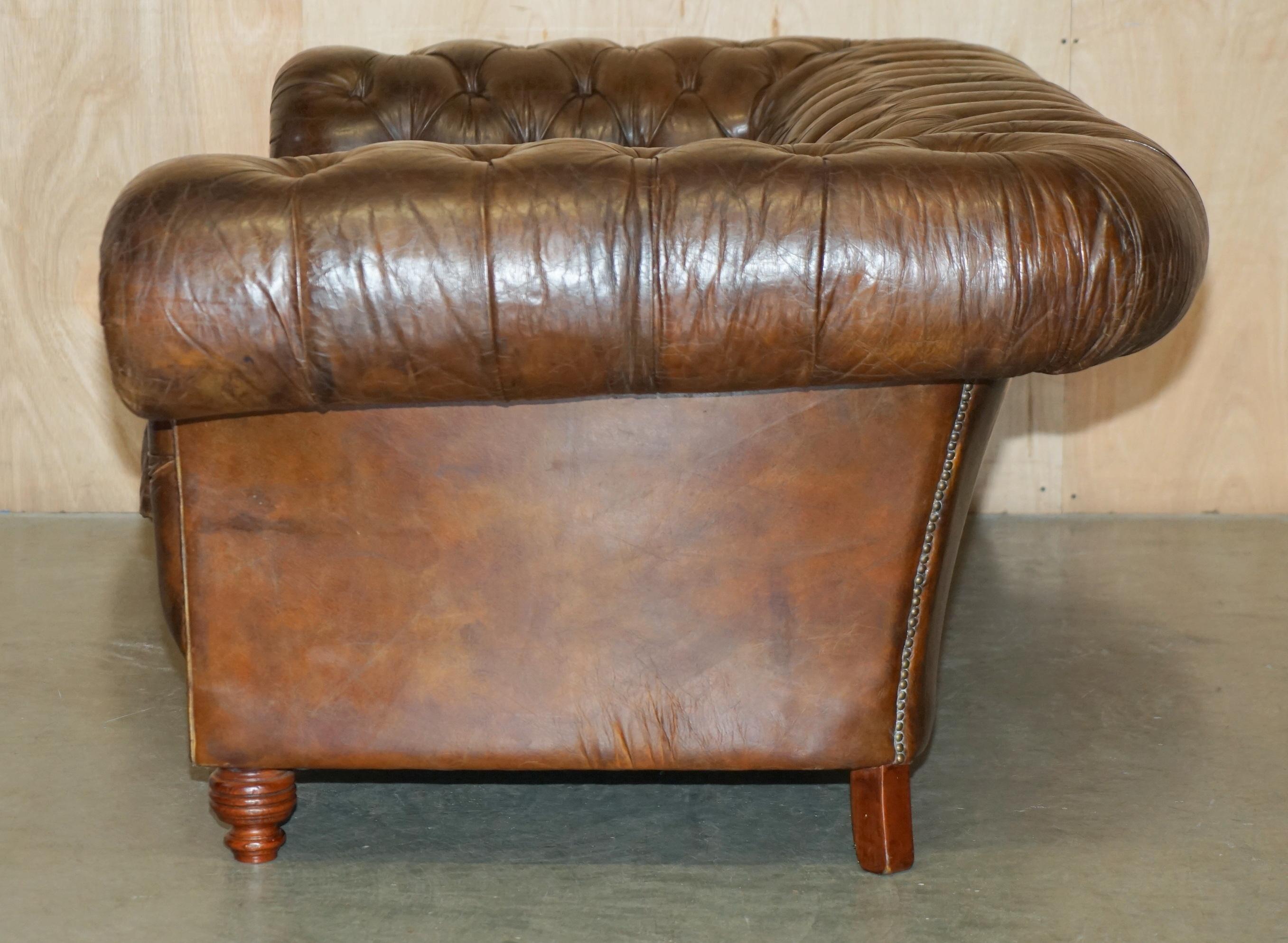 1 OF 2 TIMOTHY OULTON HERITAGE BROWN OVERSIZED LEATHER CHESTERFIELD HALO SOFAs For Sale 8