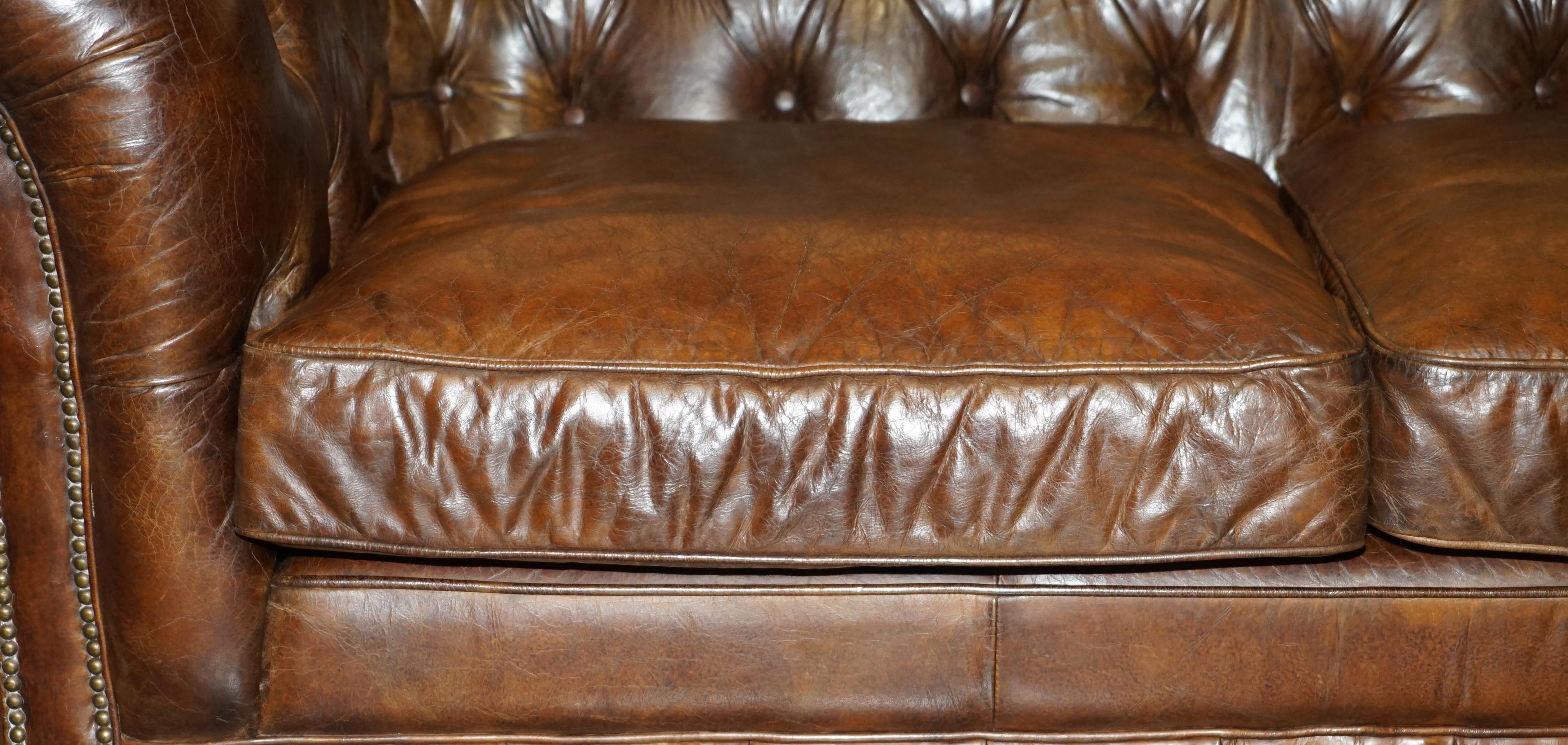 Hand-Crafted 1 OF 2 TIMOTHY OULTON HERITAGE BROWN OVERSIZED LEATHER CHESTERFIELD HALO SOFAs For Sale