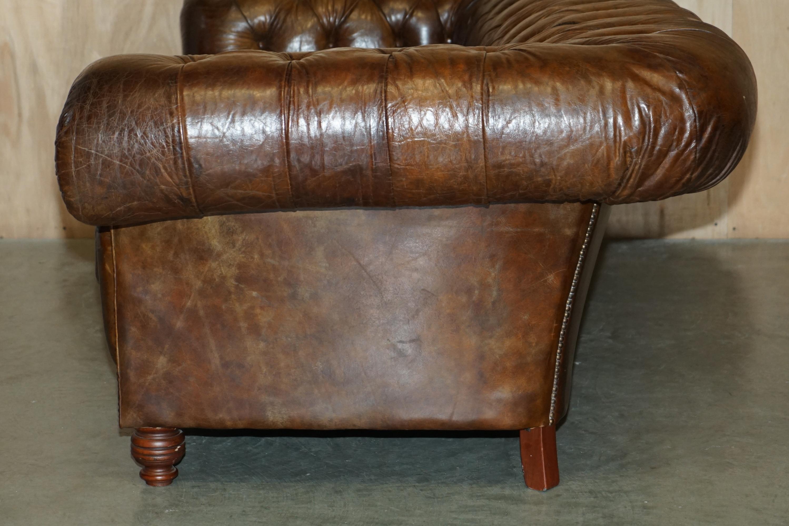 1 OF 2 TIMOTHY OULTON HERiTAGE BROWN VINTAGE LEATHER CHESTERFIELD HALO SOFAS For Sale 13