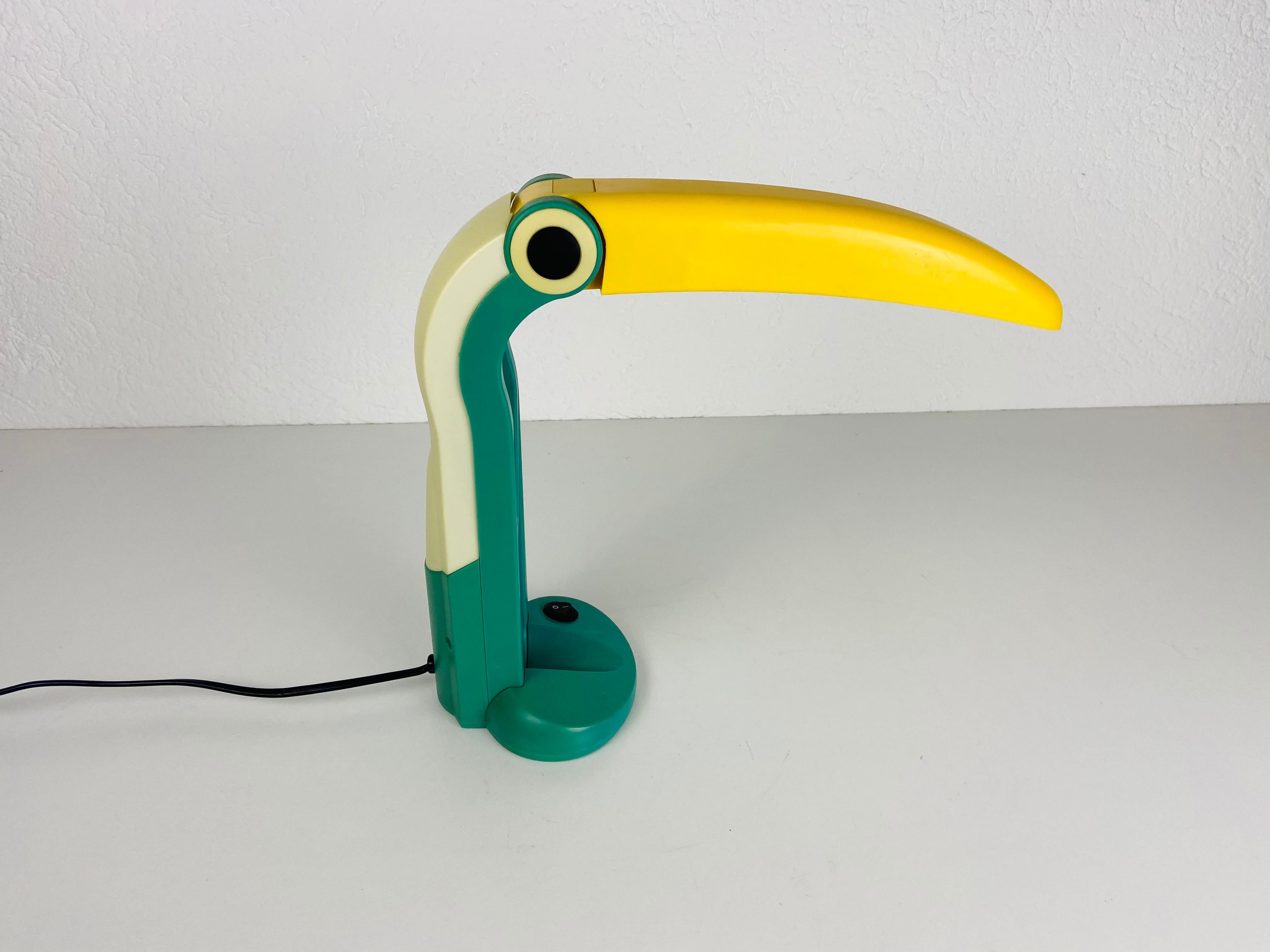 Taiwanese Toucan Table Lamp by H.T. Huang for Huangslite, 1990s