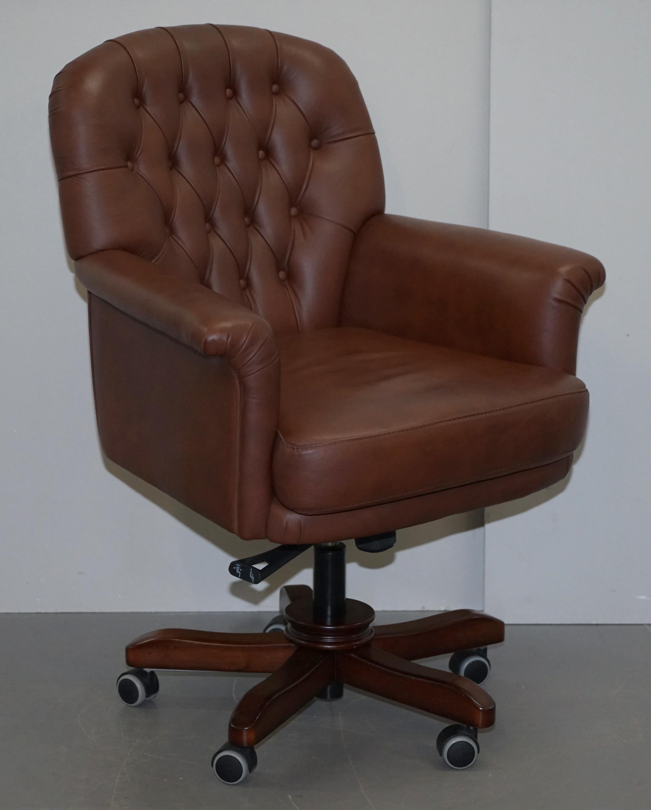 Very Comfortable Brown Leather Chesterfield Captains Directors Armchair For Sale 3