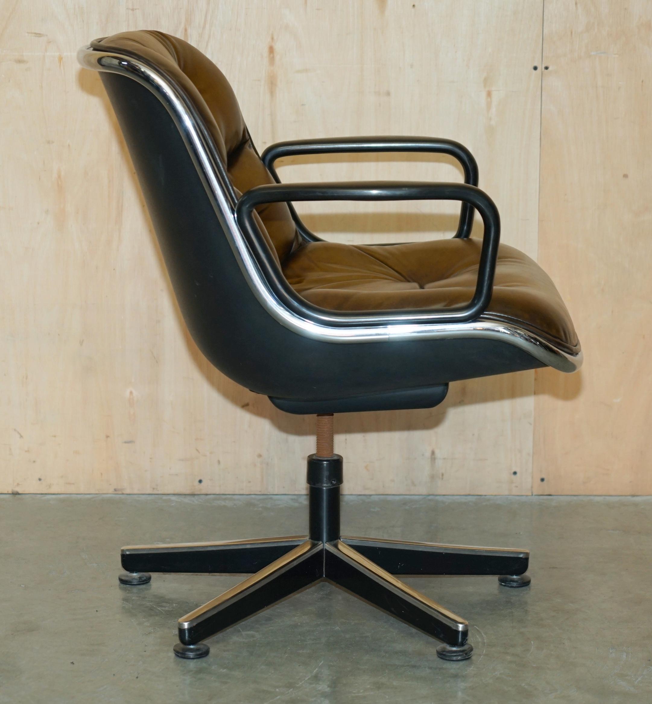 1 OF 2 VINTAGE UNIQUE CHARLES POLLOCK KNOLL RESTORED BROWN LEATHER OFFICE CHAiRS For Sale 10