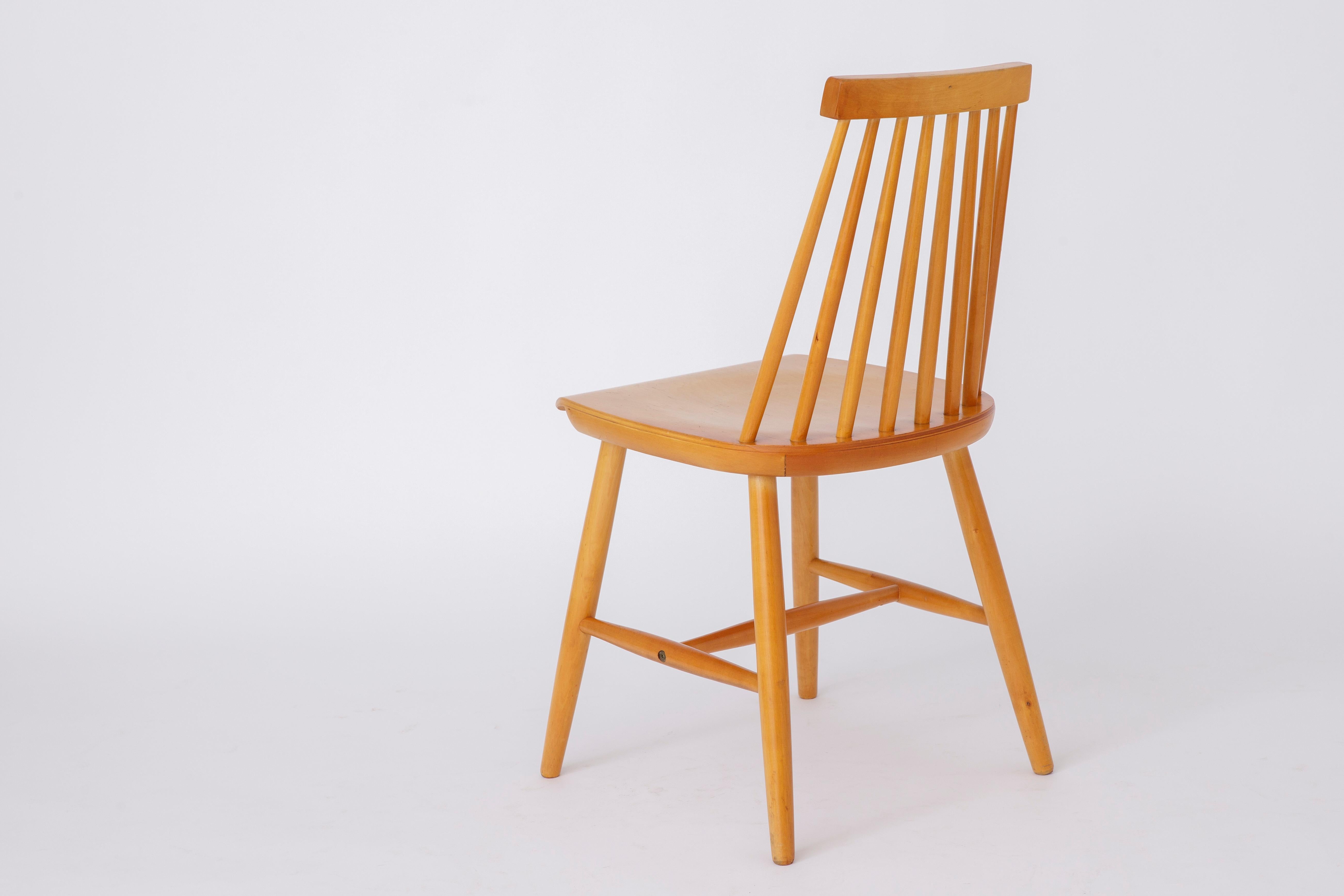 Fin du 20e siècle 1 de 2 Chaise de salle à manger 