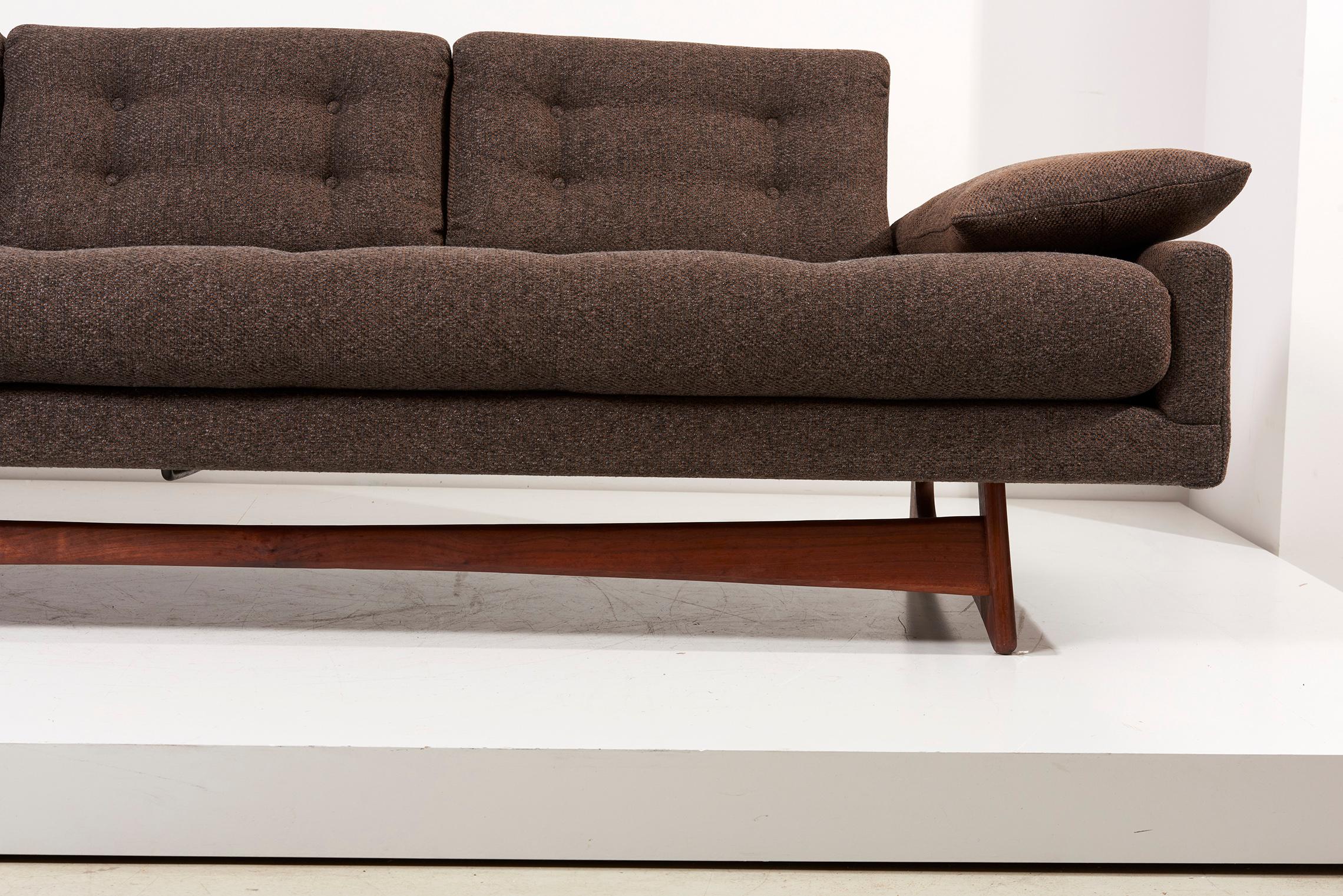 Adrian Pearsall 'Gondola Sofa' in Brown Fabric for Craft Associates, USA, 1950s For Sale 5