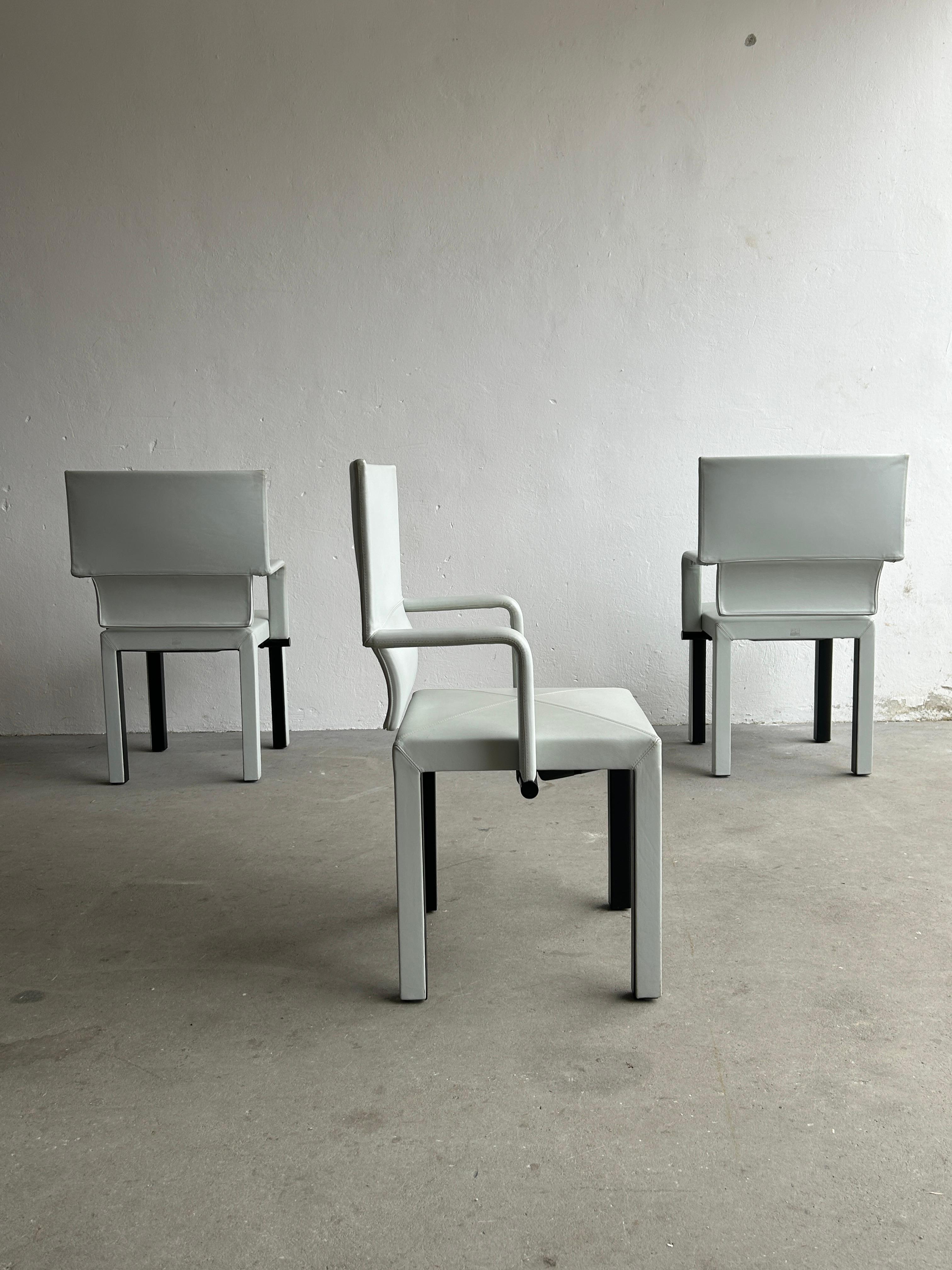 1 des 3 fauteuils Arcadia « Arcona » en cuir vintage de Paolo Piva pour B&B Italia 1