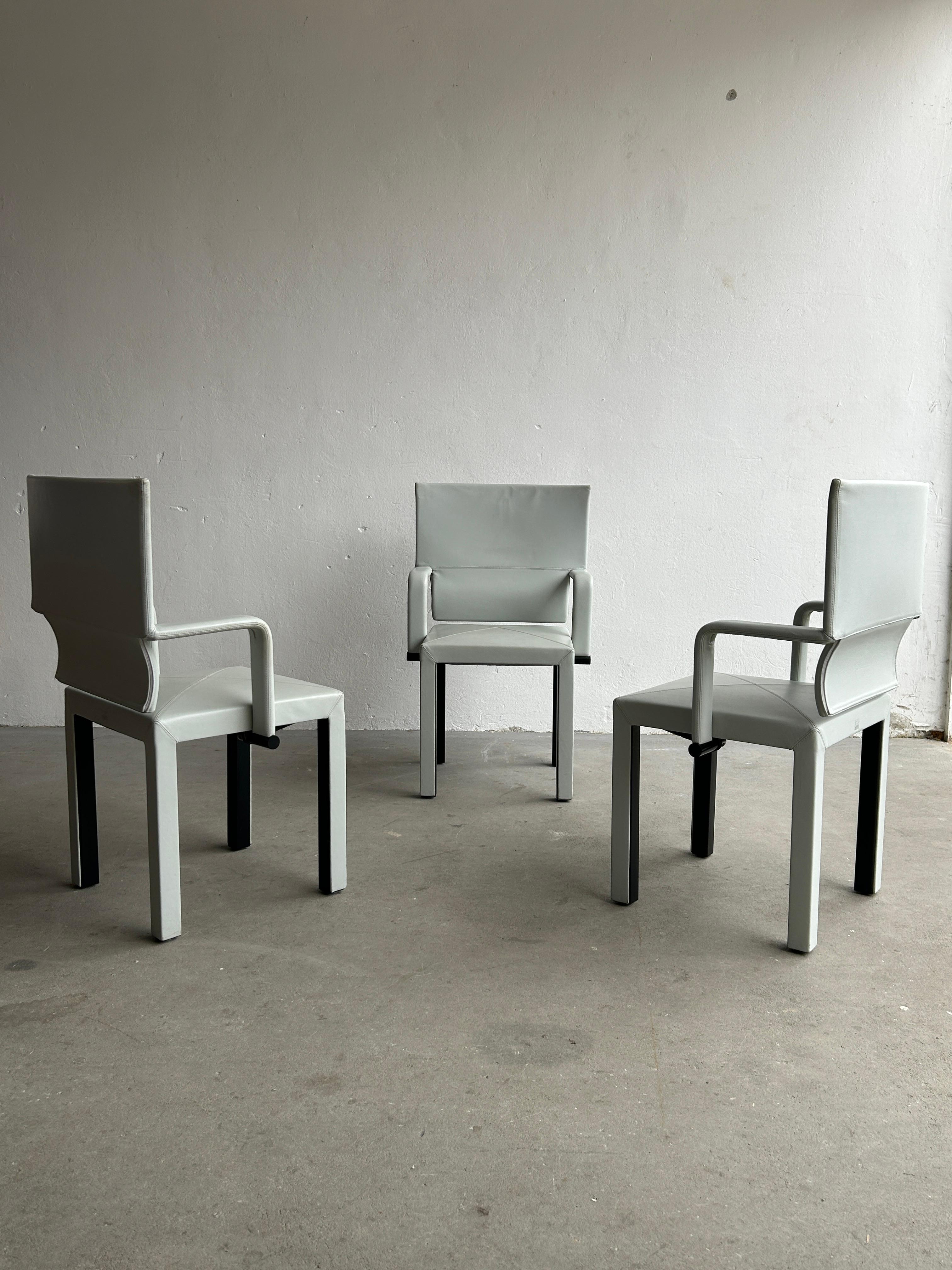 1 des 3 fauteuils Arcadia « Arcona » en cuir vintage de Paolo Piva pour B&B Italia 2